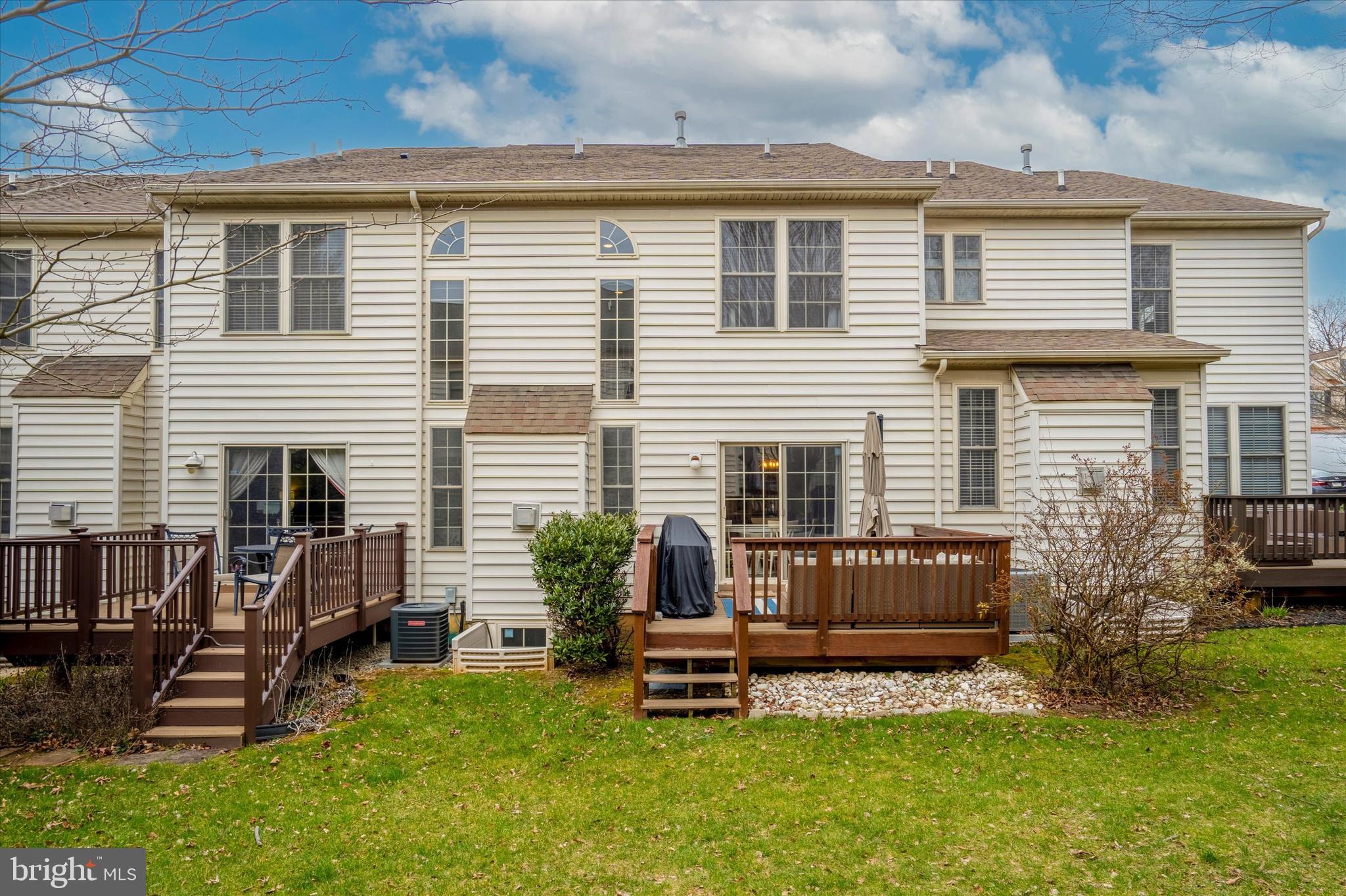 HILLCREST GLEN - Residential