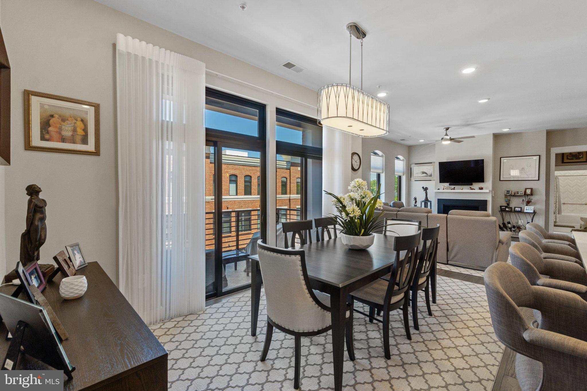 DOWNTOWN LEESBURG - Residential