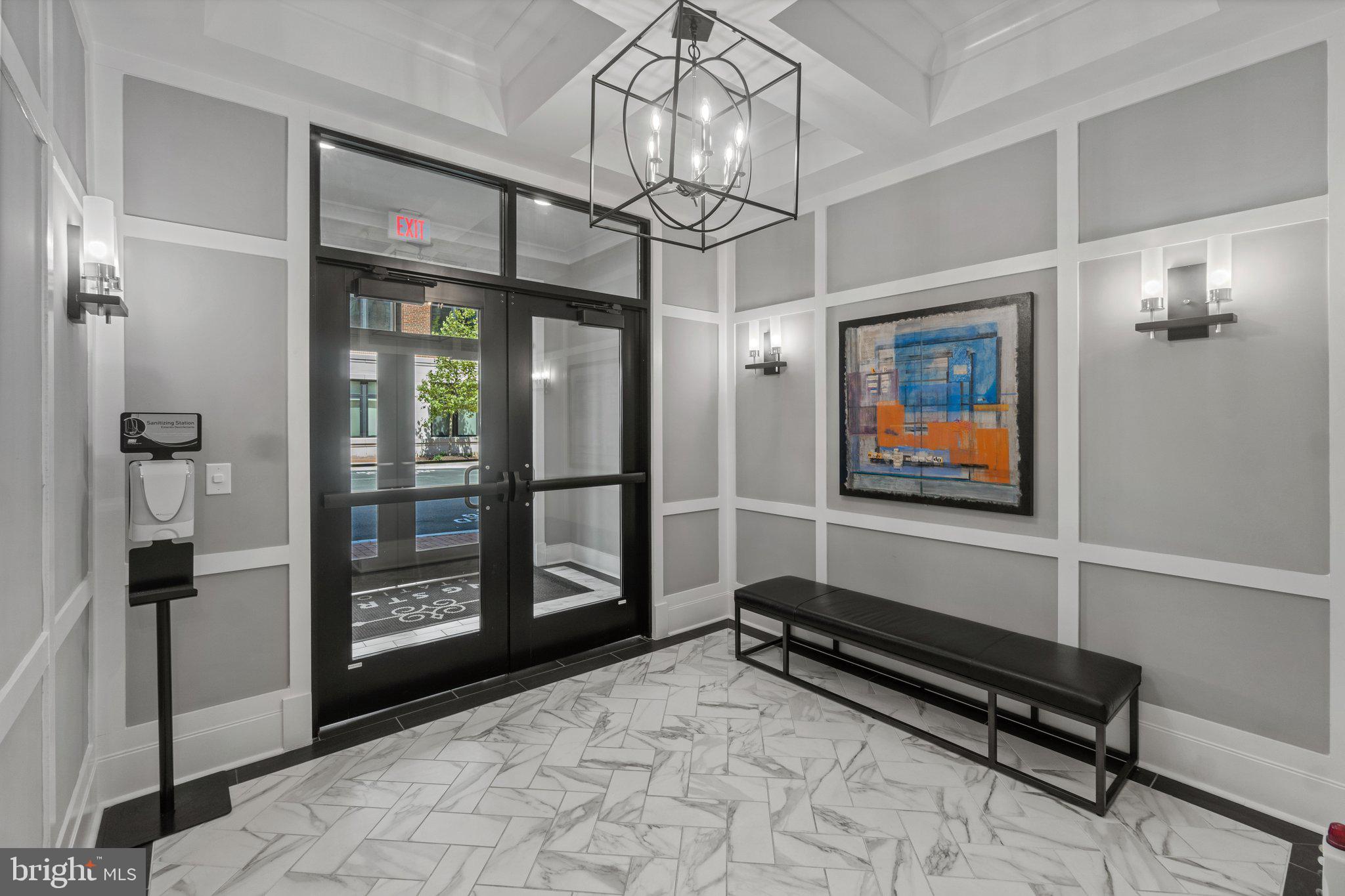 DOWNTOWN LEESBURG - Residential