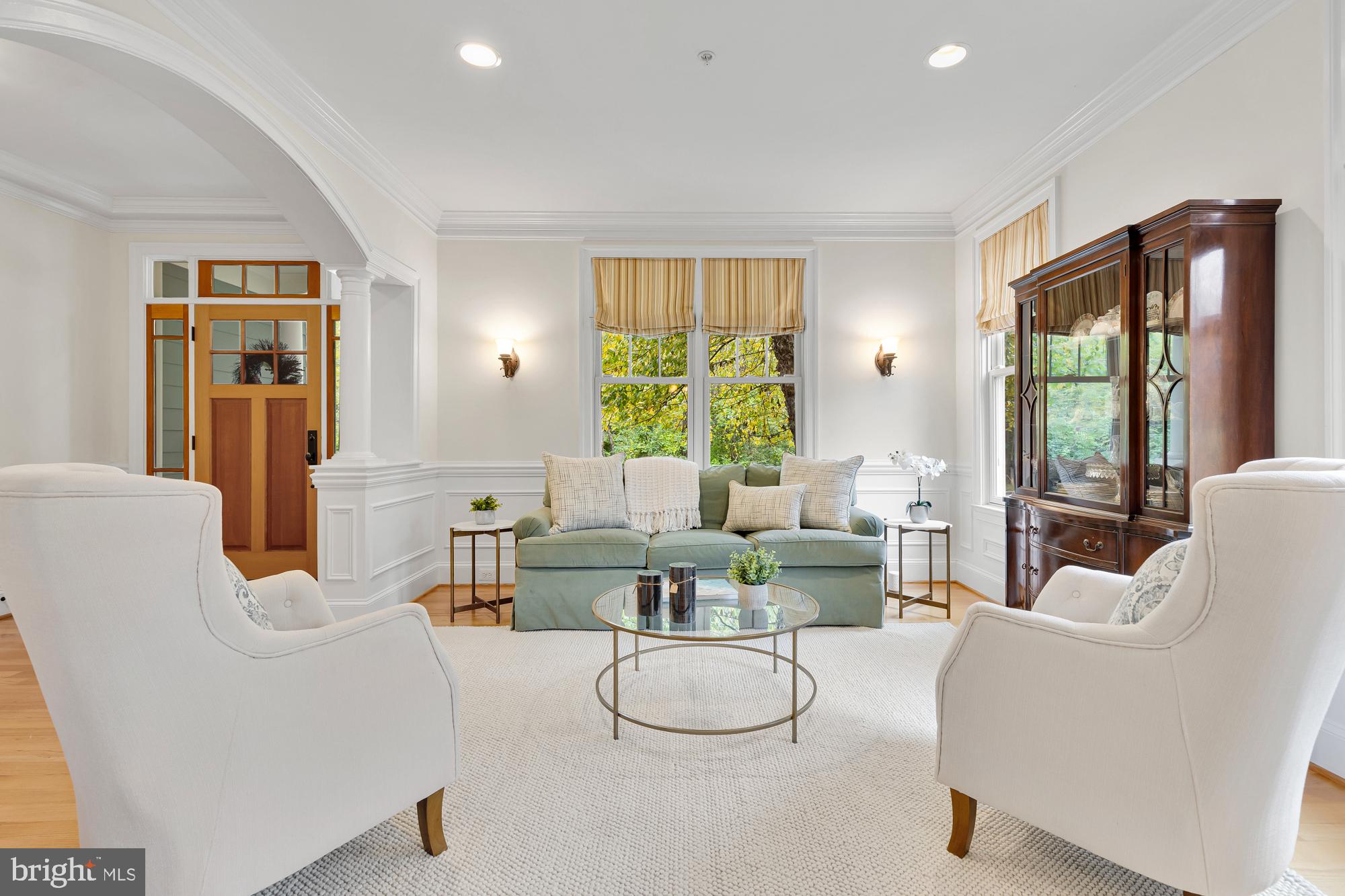 WILDWOOD MANOR - Residential