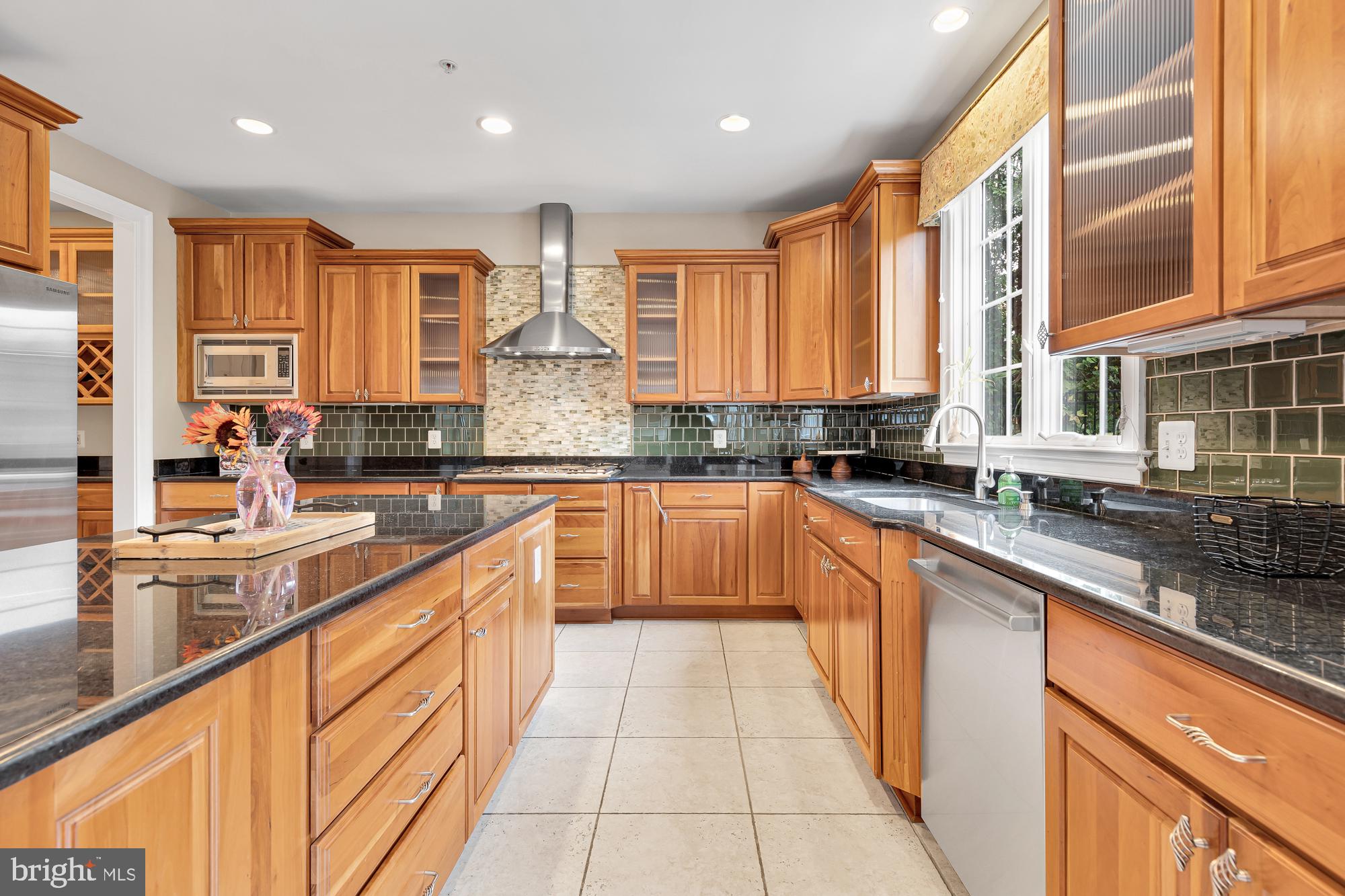 WILDWOOD MANOR - Residential