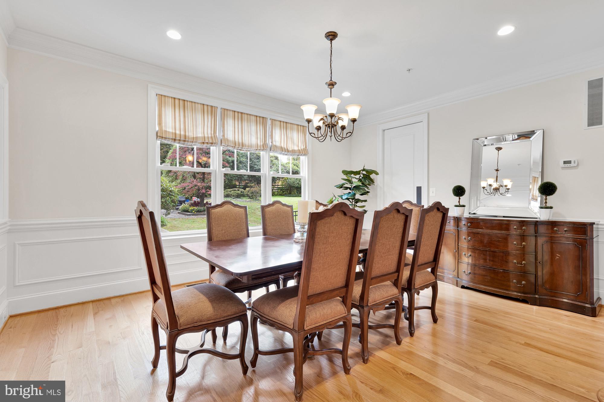 WILDWOOD MANOR - Residential