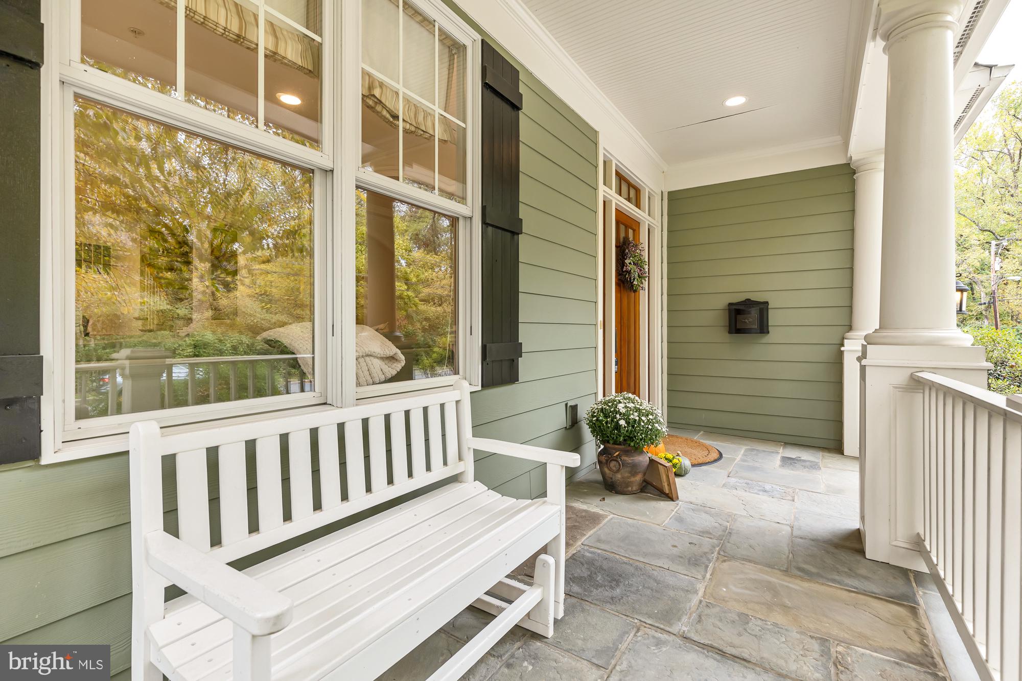 WILDWOOD MANOR - Residential