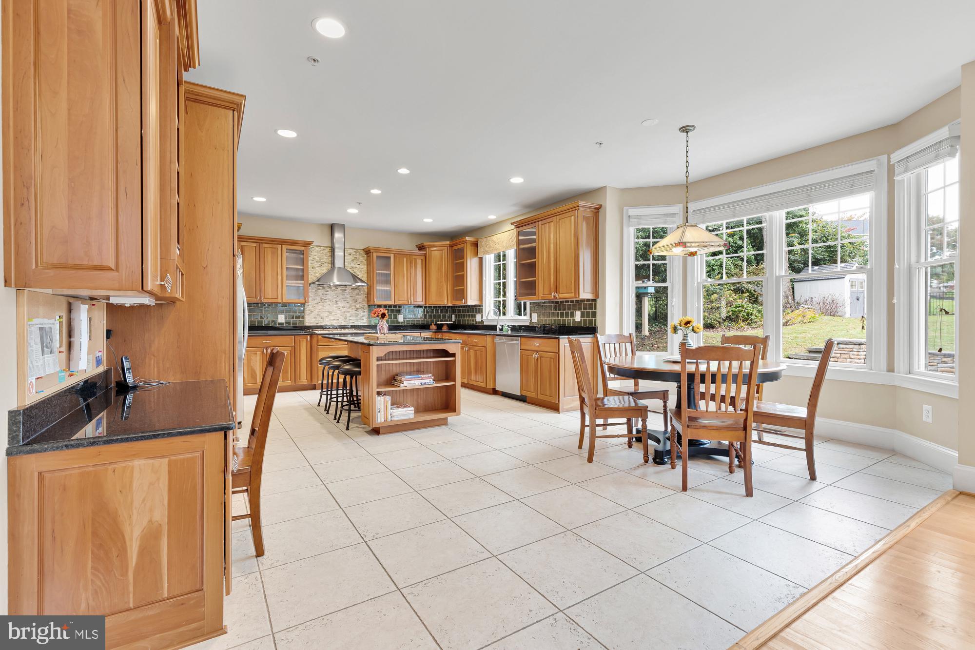 WILDWOOD MANOR - Residential