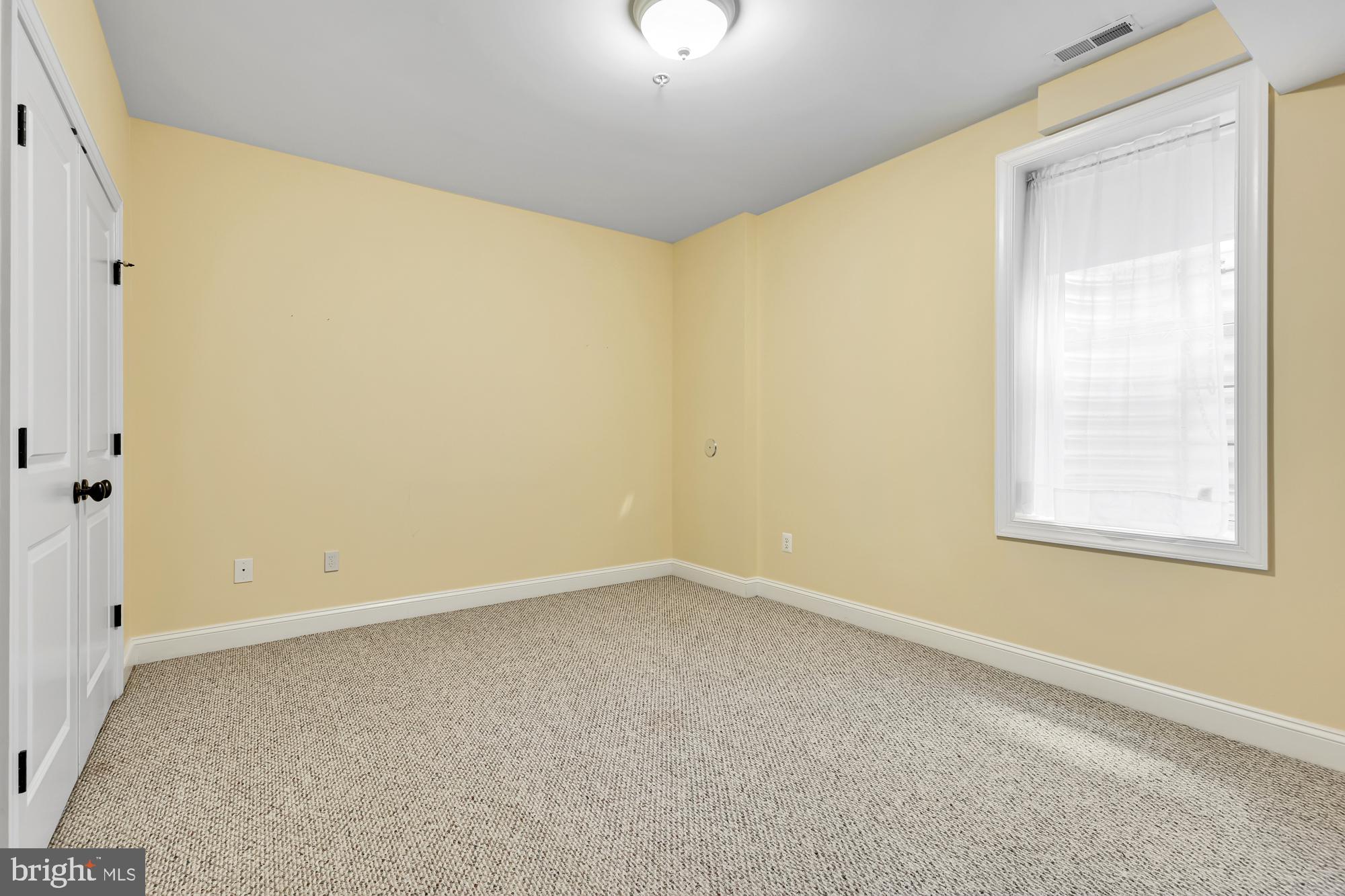 WILDWOOD MANOR - Residential