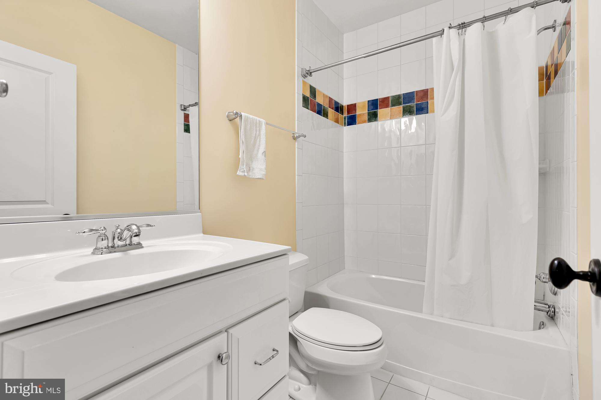 WILDWOOD MANOR - Residential