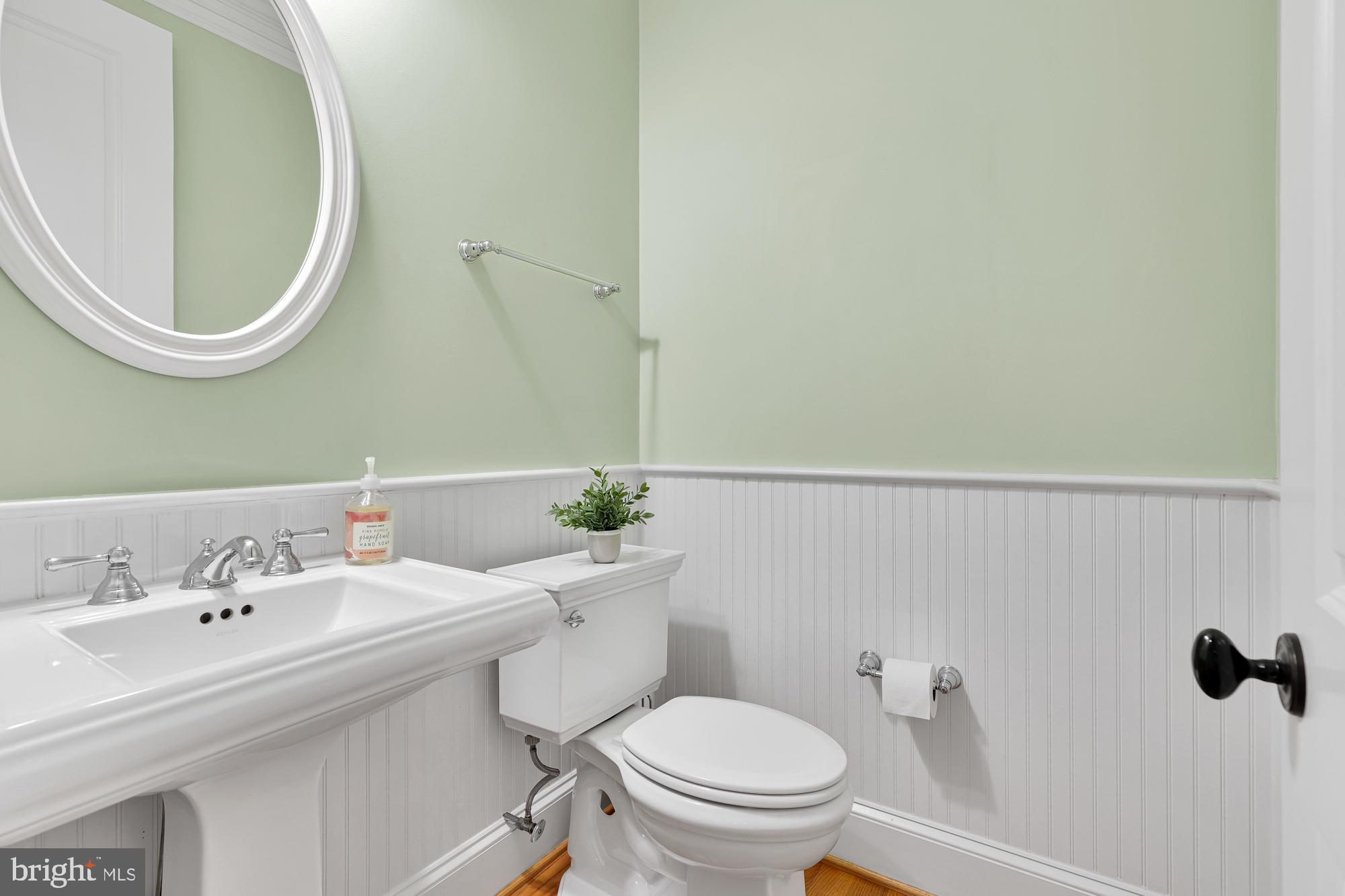 WILDWOOD MANOR - Residential