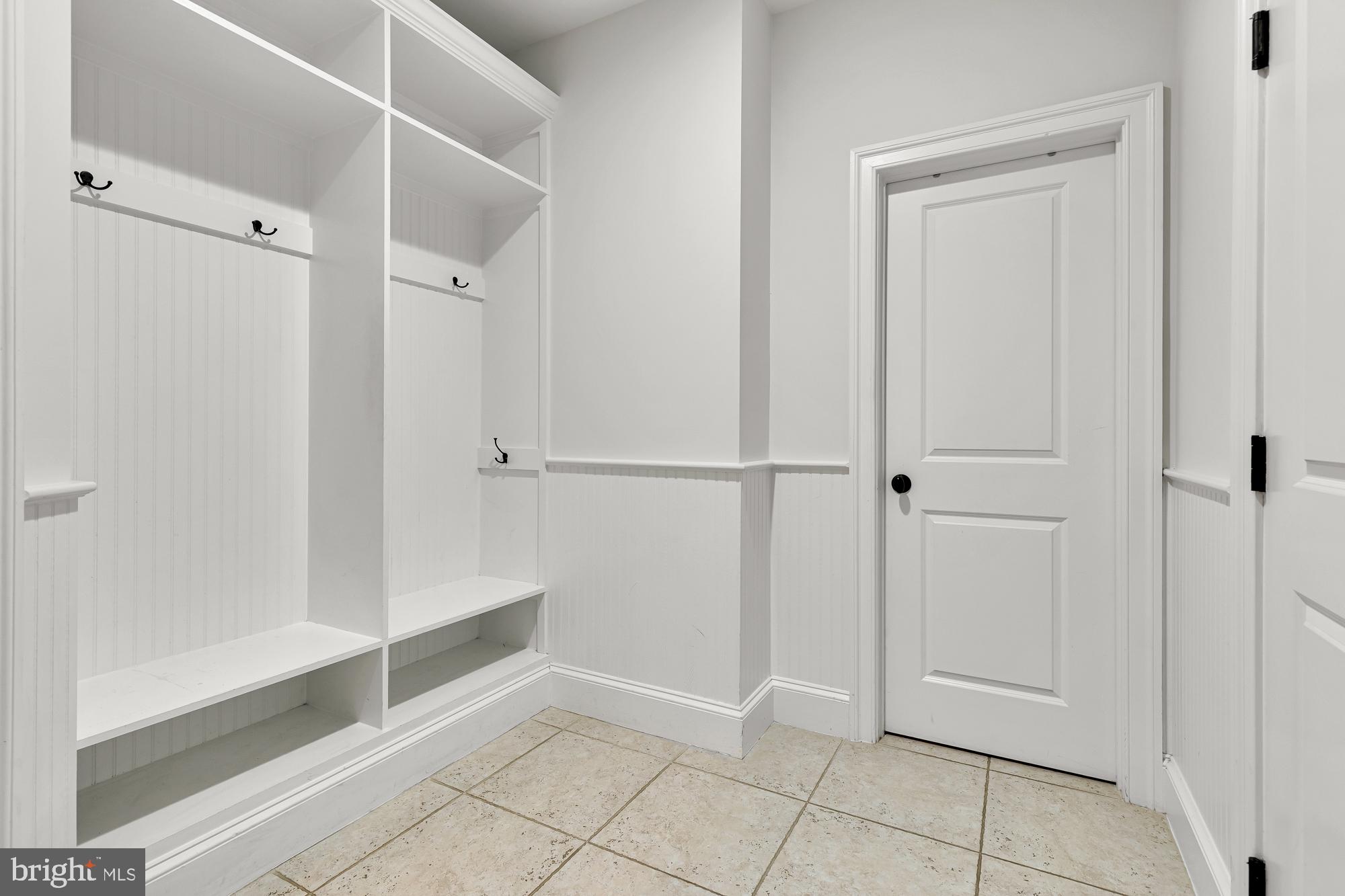 WILDWOOD MANOR - Residential