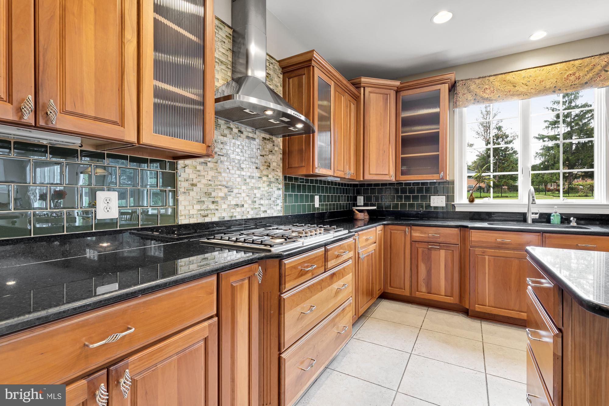 WILDWOOD MANOR - Residential