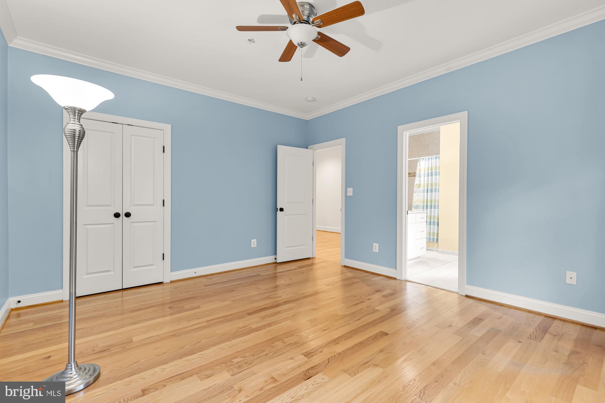 WILDWOOD MANOR - Residential