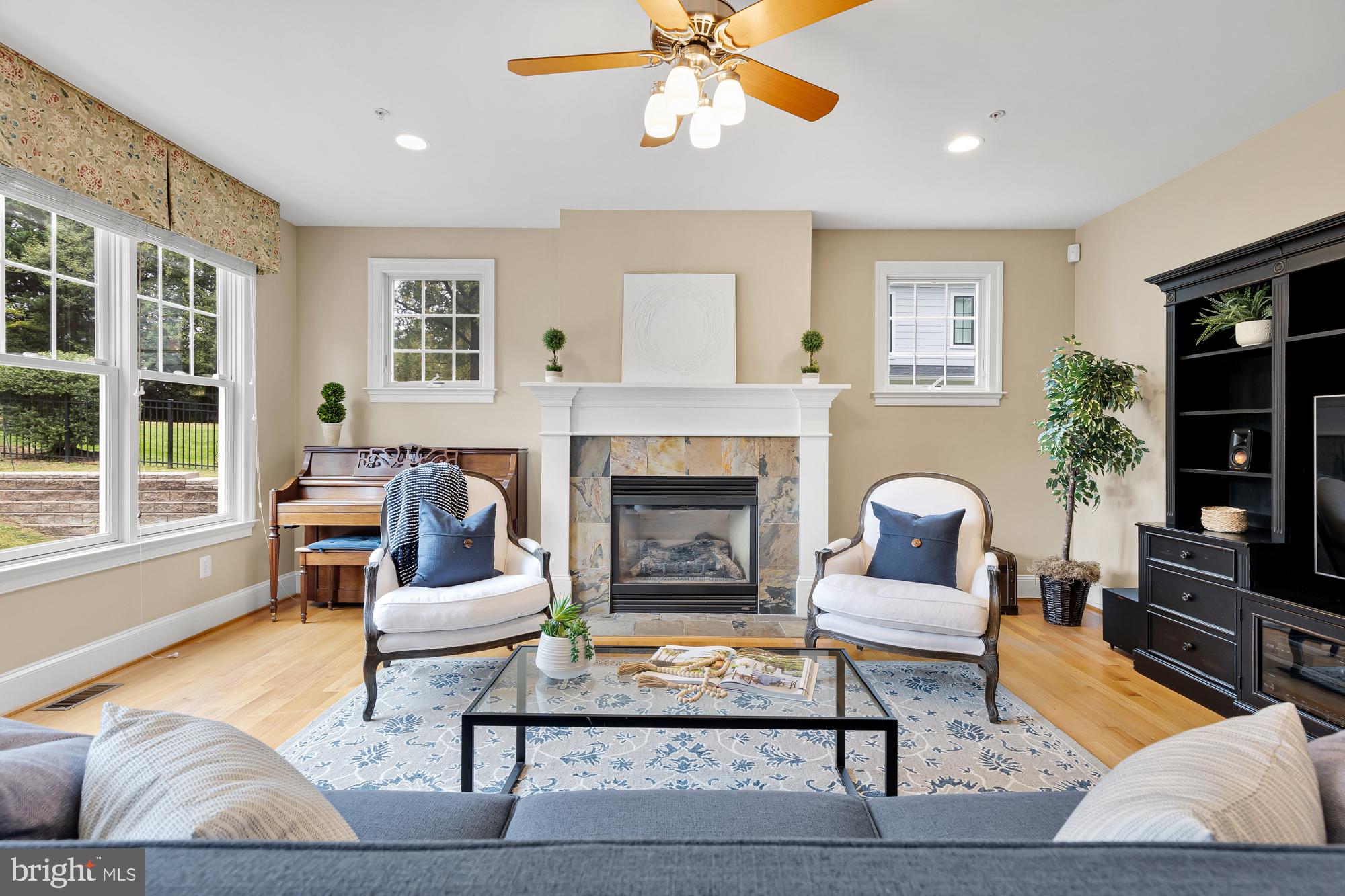 WILDWOOD MANOR - Residential