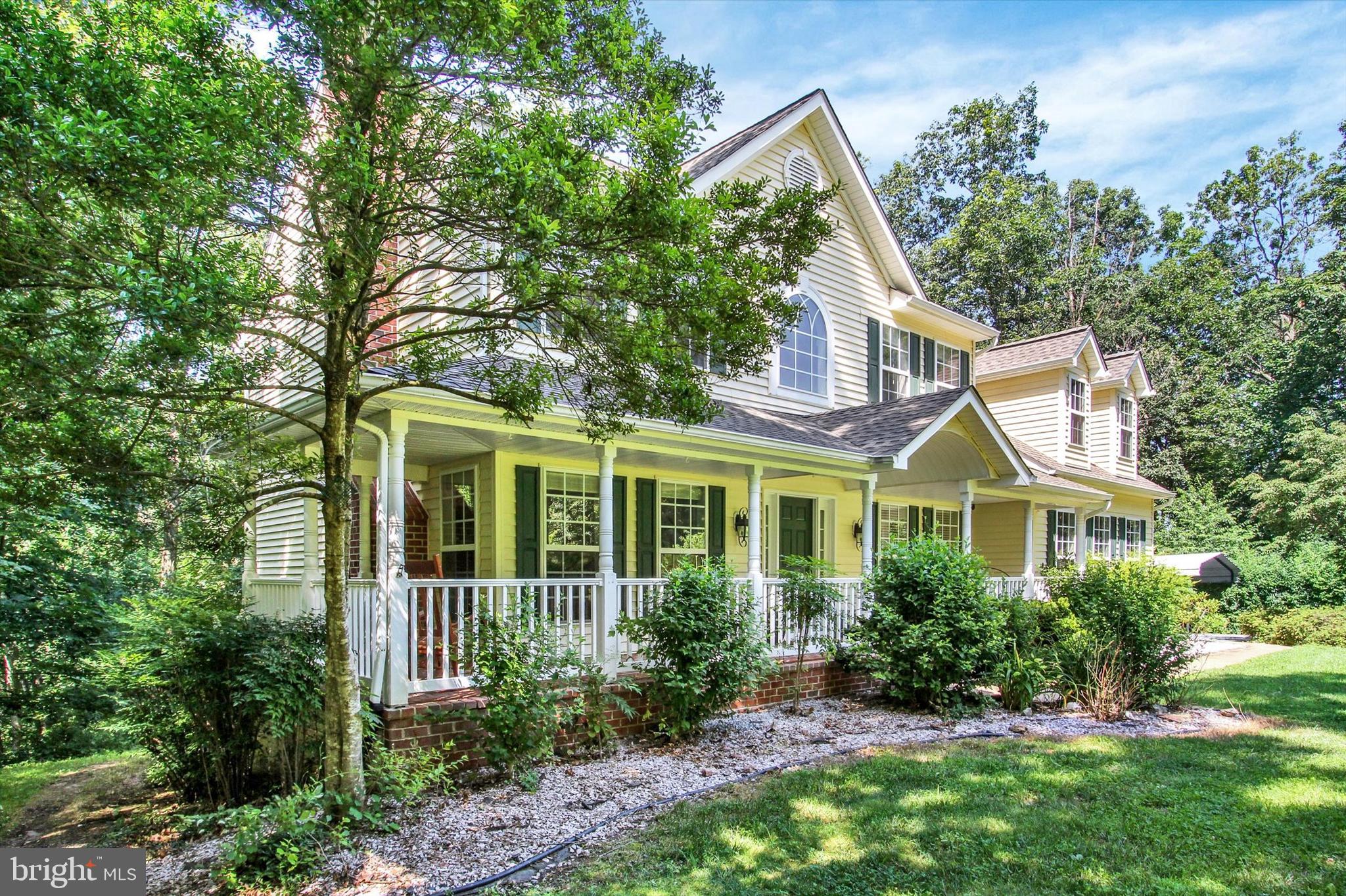 2550 BARRYMORE DRIVE
