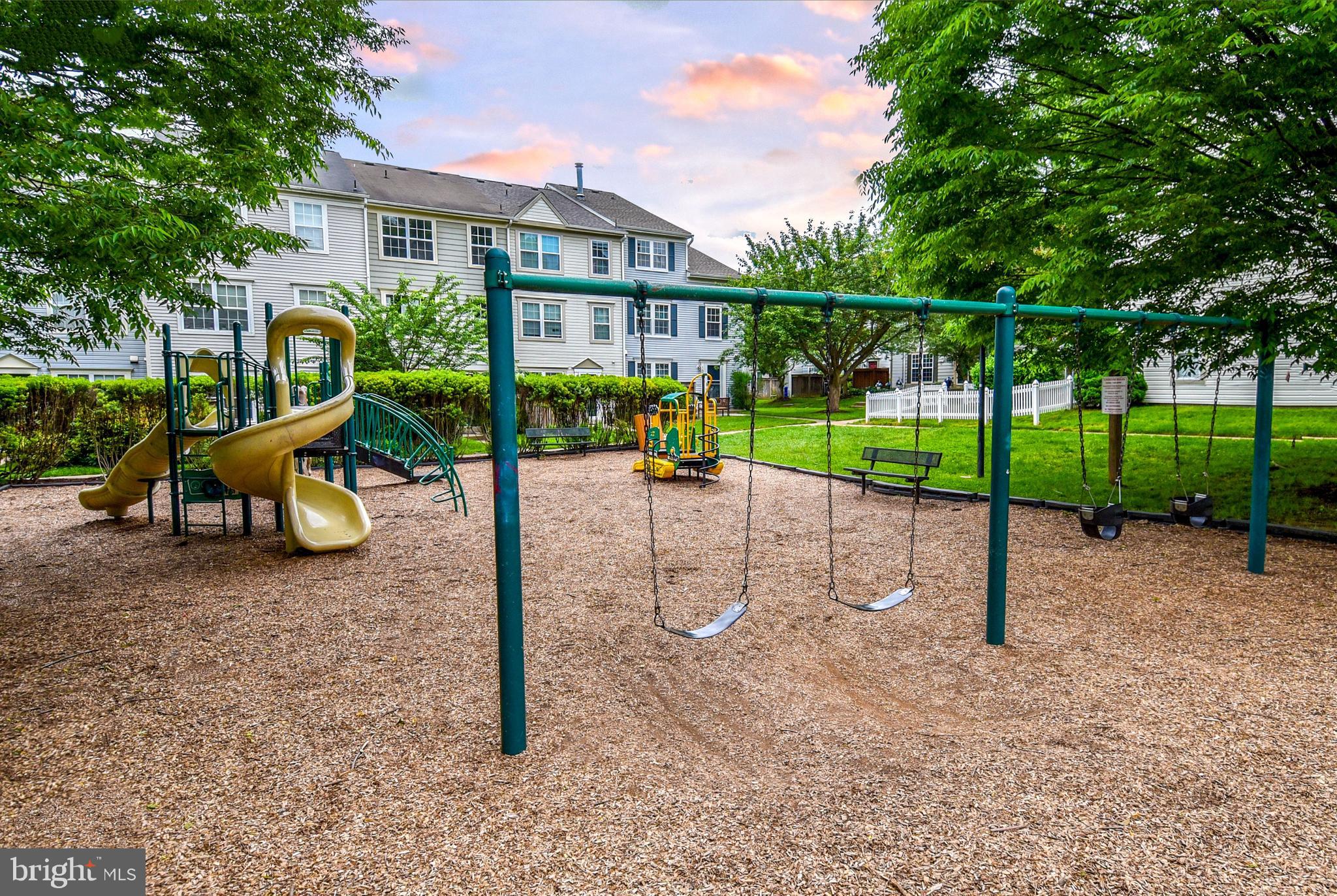 GERMANTOWN ESTATES - Residential Lease