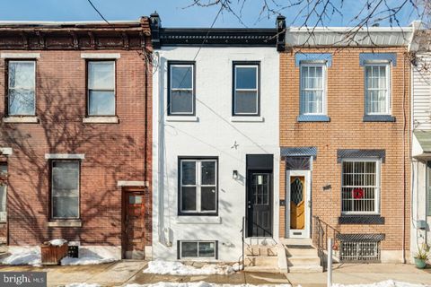 Townhouse For Rent - 3060 Salmon Street<br/> PHILADELPHIA, PA 19134