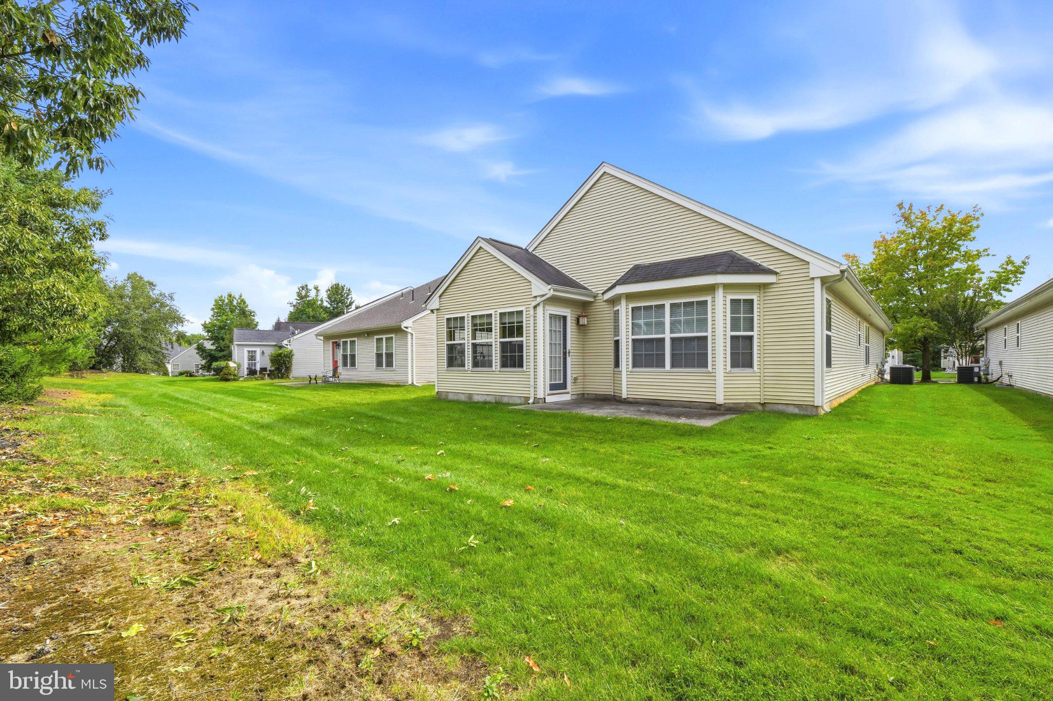 7 DUXBURY COURT