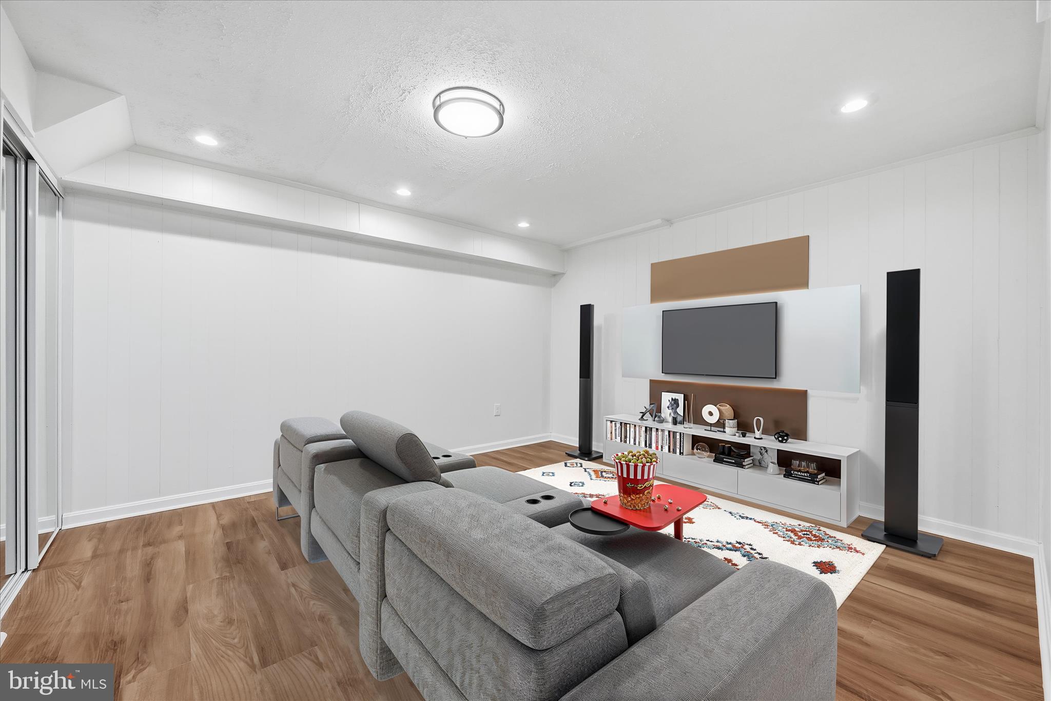 HUNTINGTON - Residential