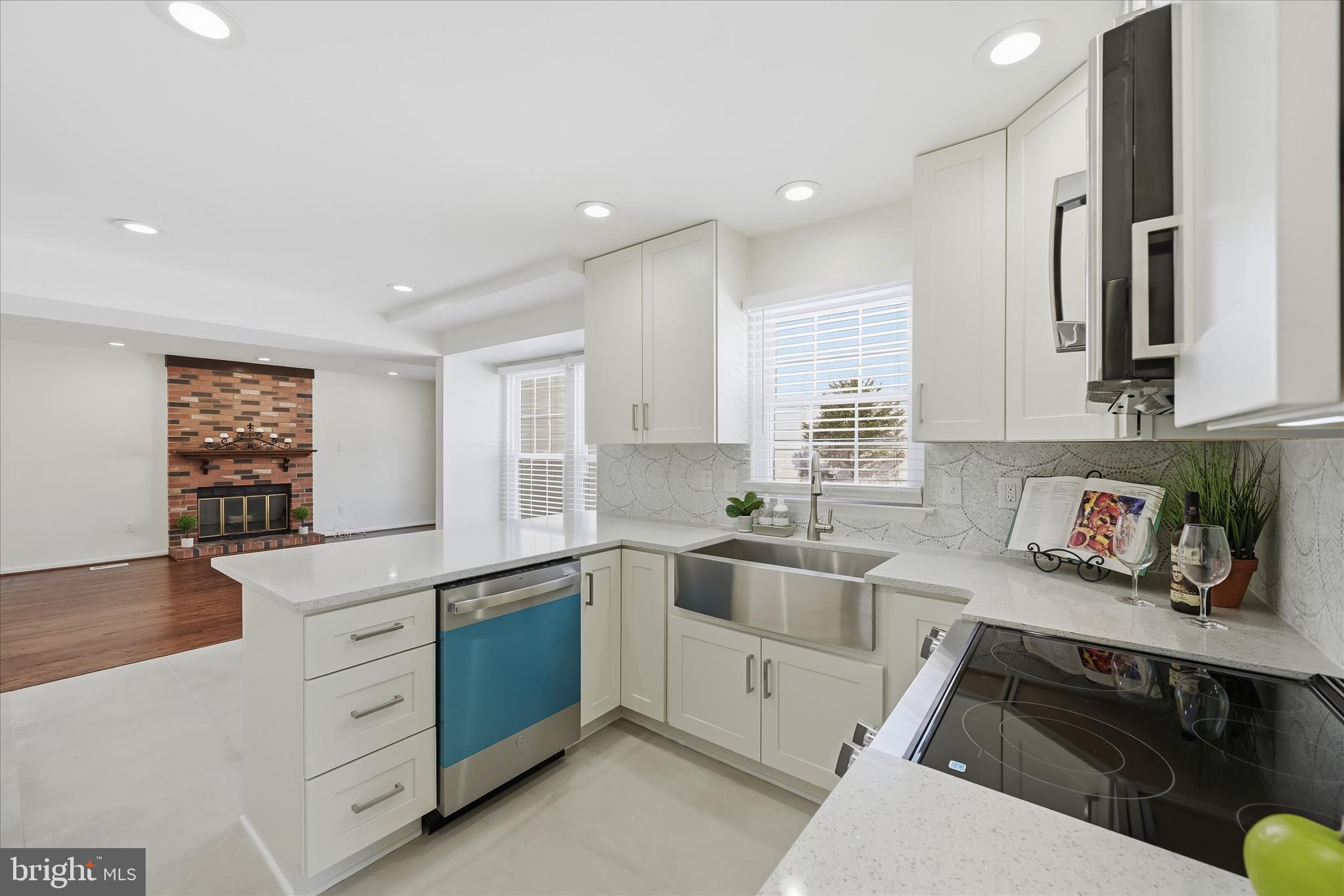 HUNTINGTON - Residential