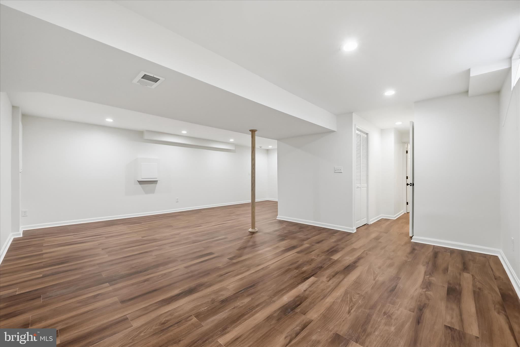 HUNTINGTON - Residential