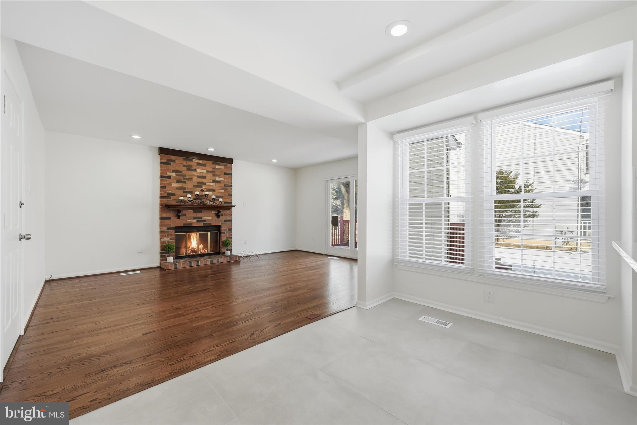 HUNTINGTON - Residential