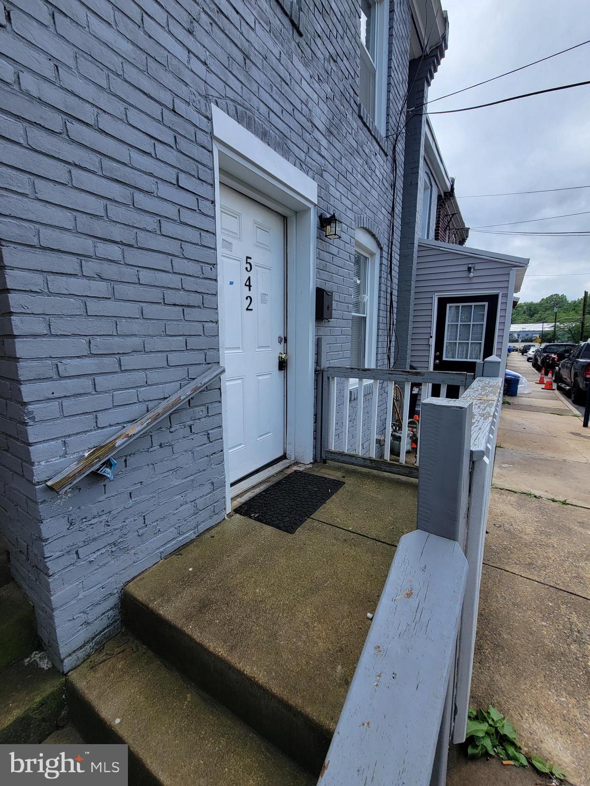 542 KEYSTONE AVENUE
