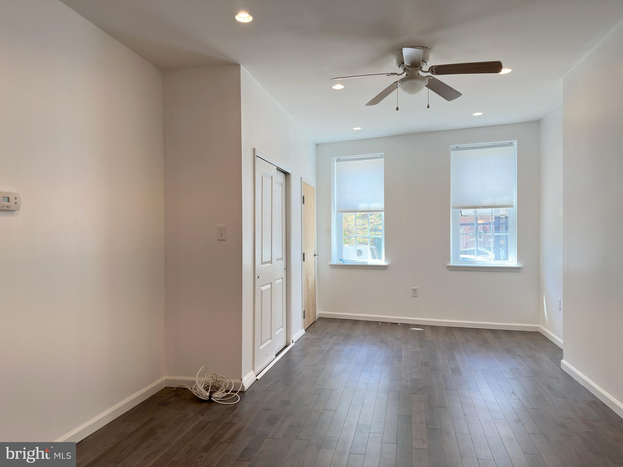 QUEEN VILLAGE - Residential Lease
