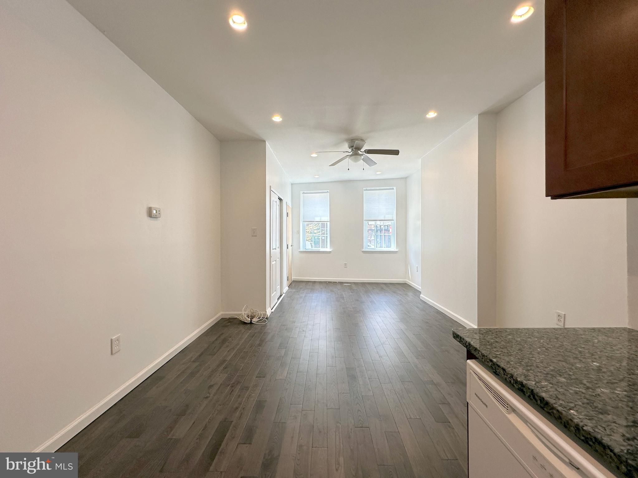 QUEEN VILLAGE - Residential Lease