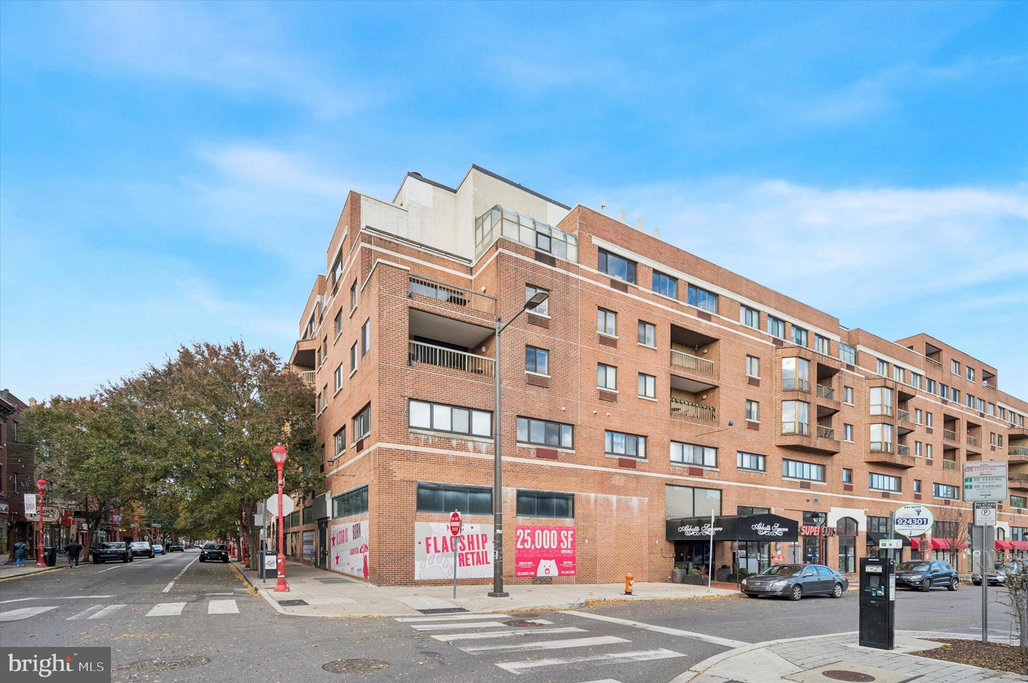 SOCIETY HILL - Residential