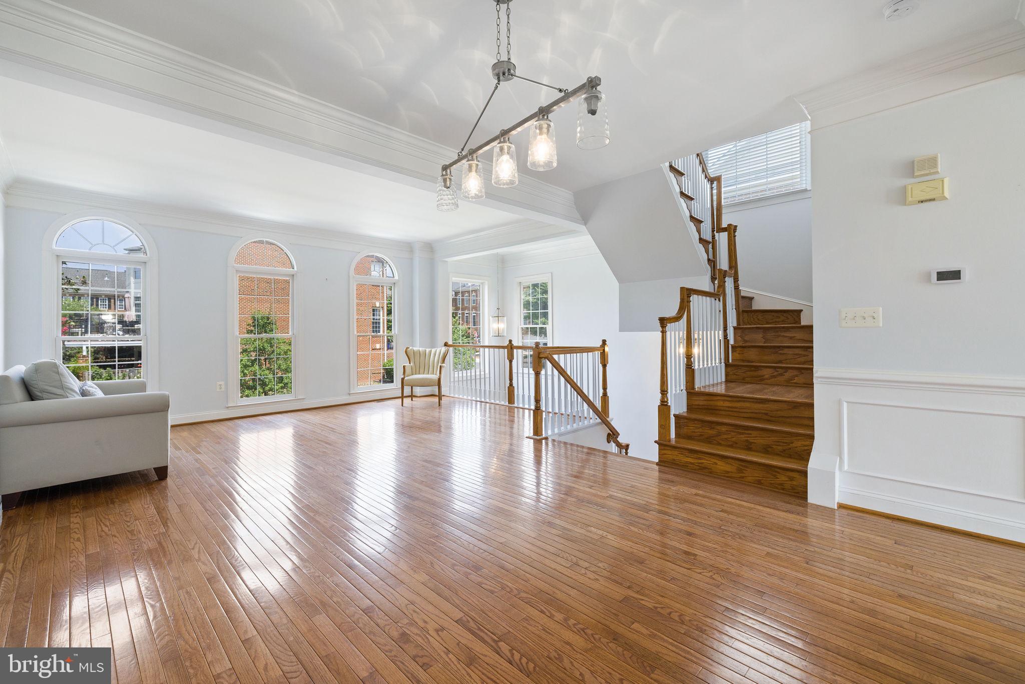 RIVER CREEK - Residential