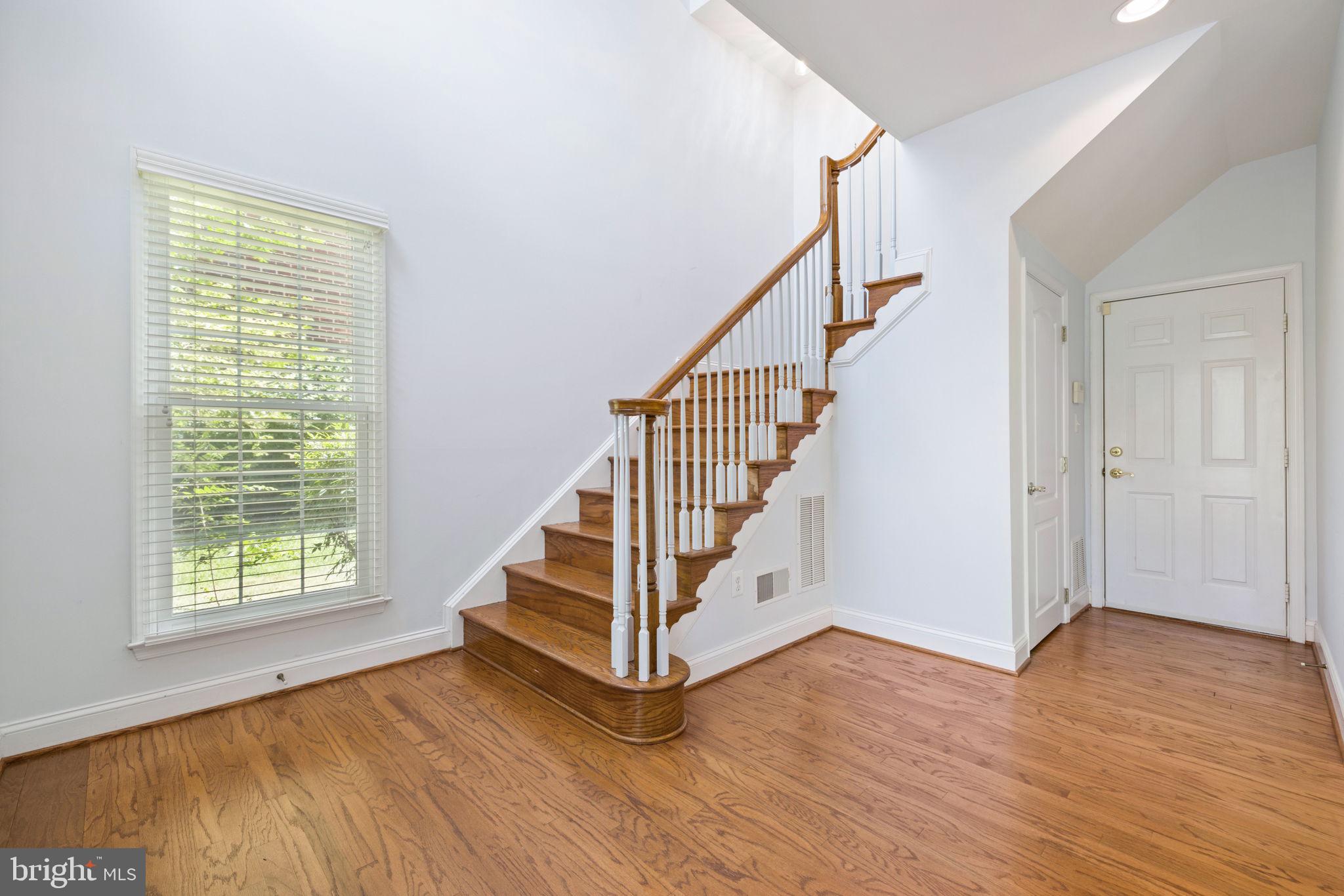 RIVER CREEK - Residential