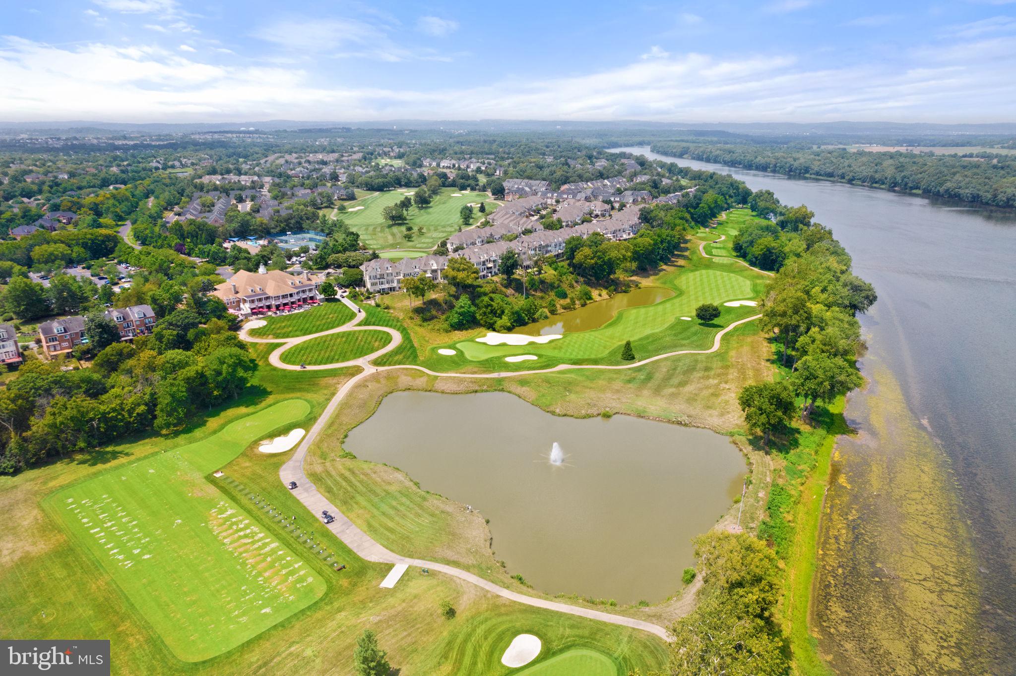 RIVER CREEK - Residential