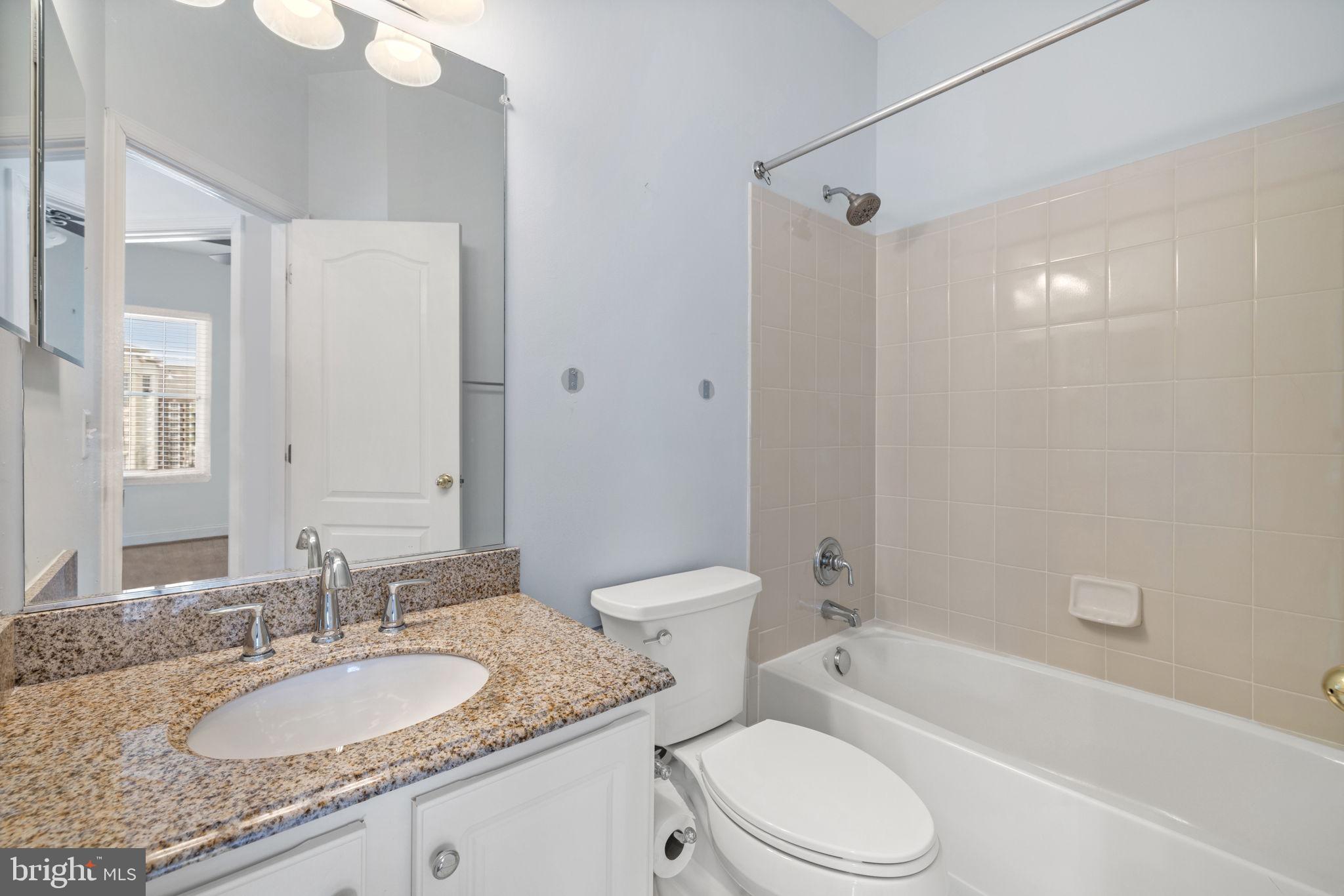 RIVER CREEK - Residential