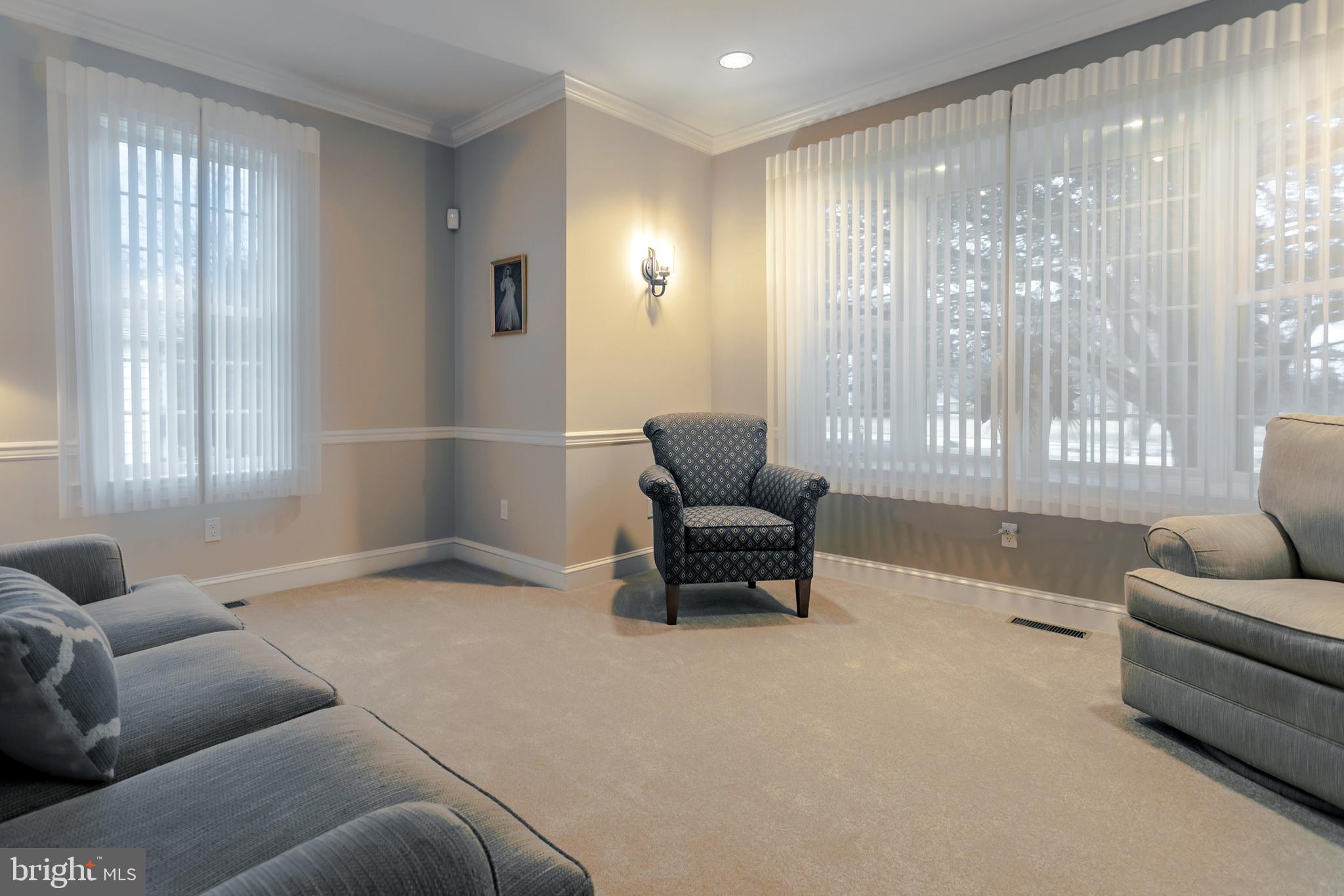 MARPLE SUMMIT - Residential