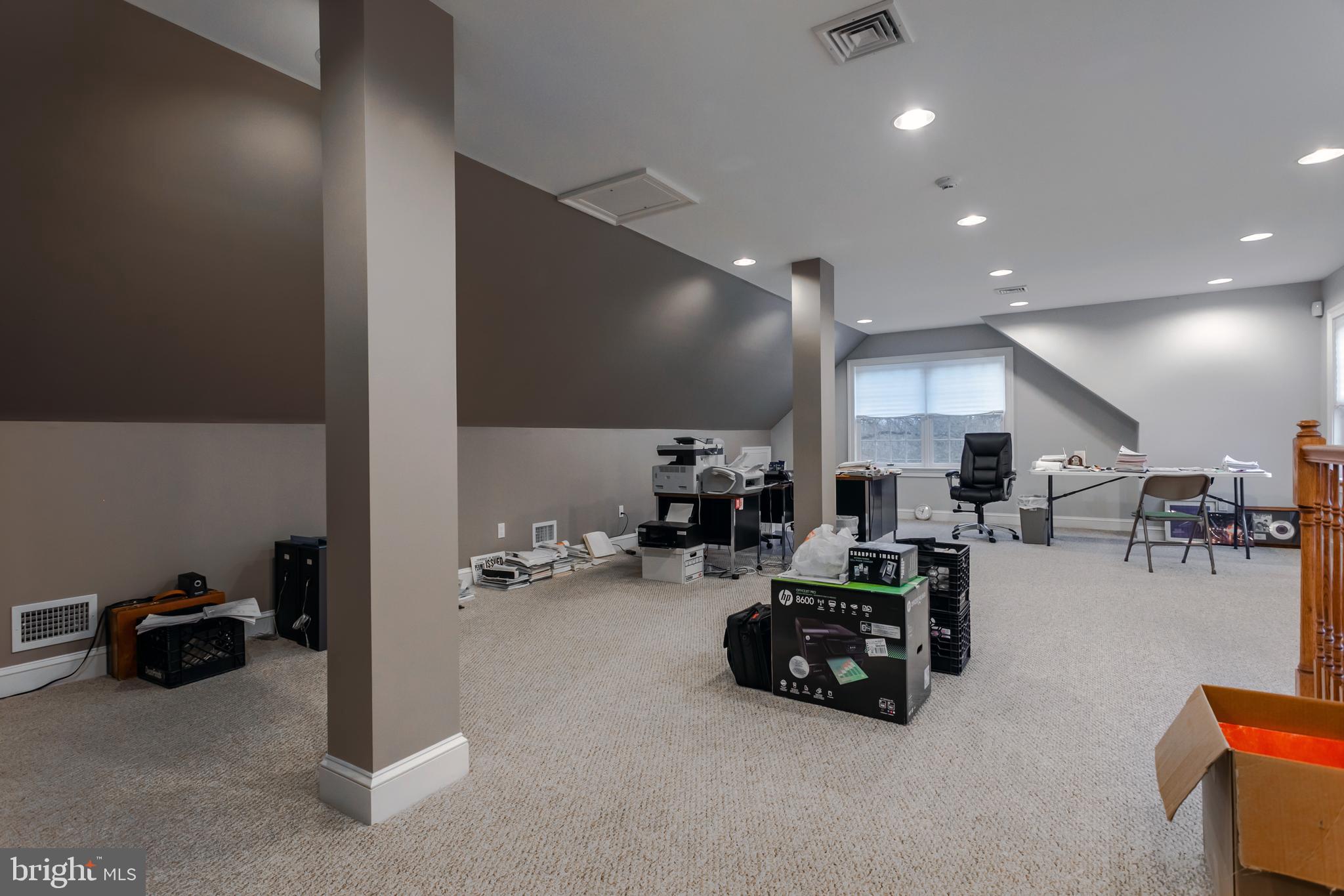 MARPLE SUMMIT - Residential