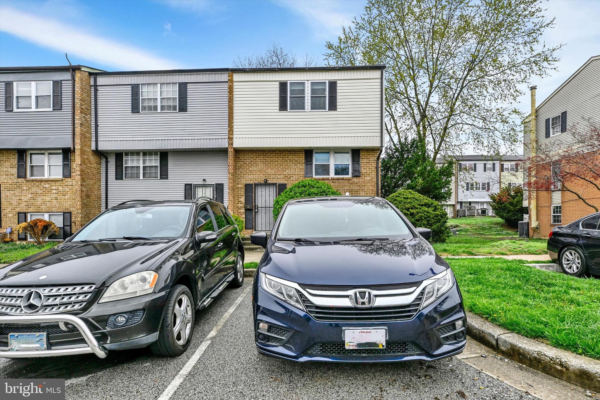QUAIL MEADOWS TOWNHOUSES - Residential