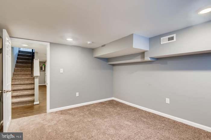 GREEKTOWN - Residential Lease