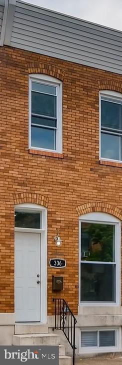 GREEKTOWN - Residential Lease