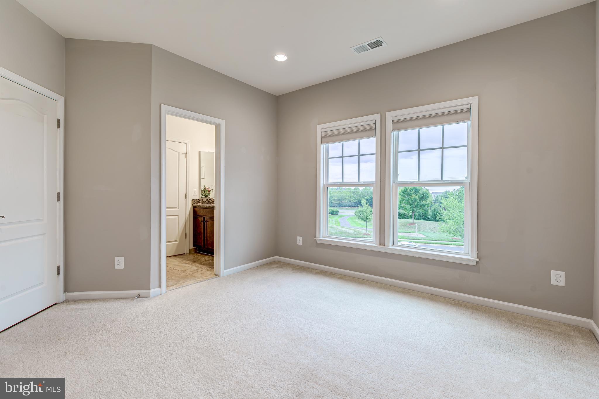 BRAMBLETON - Residential