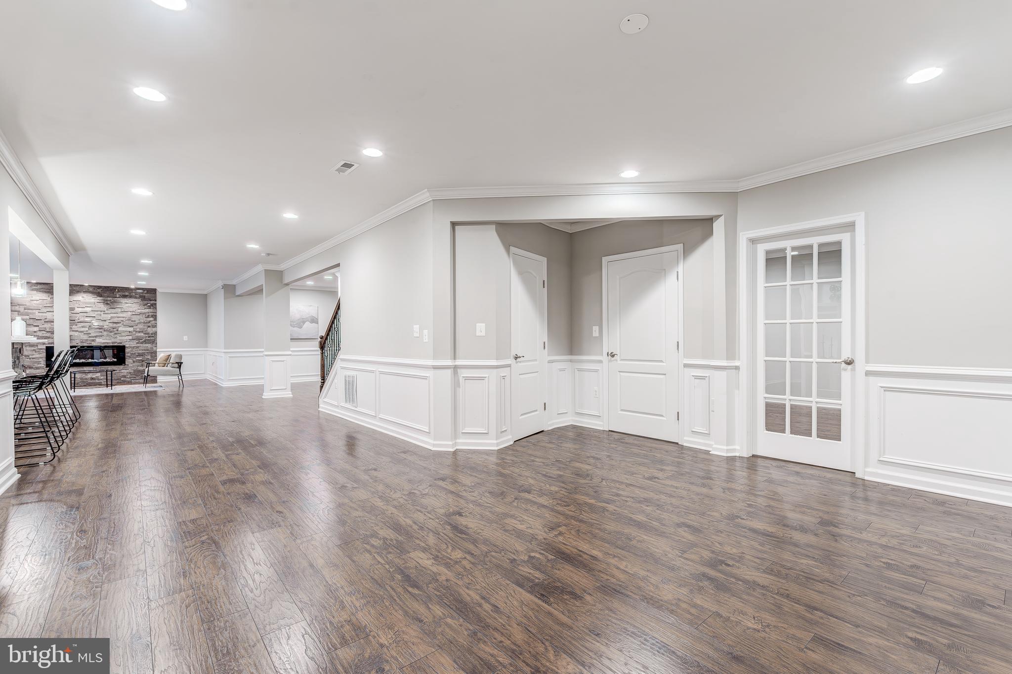 BRAMBLETON - Residential