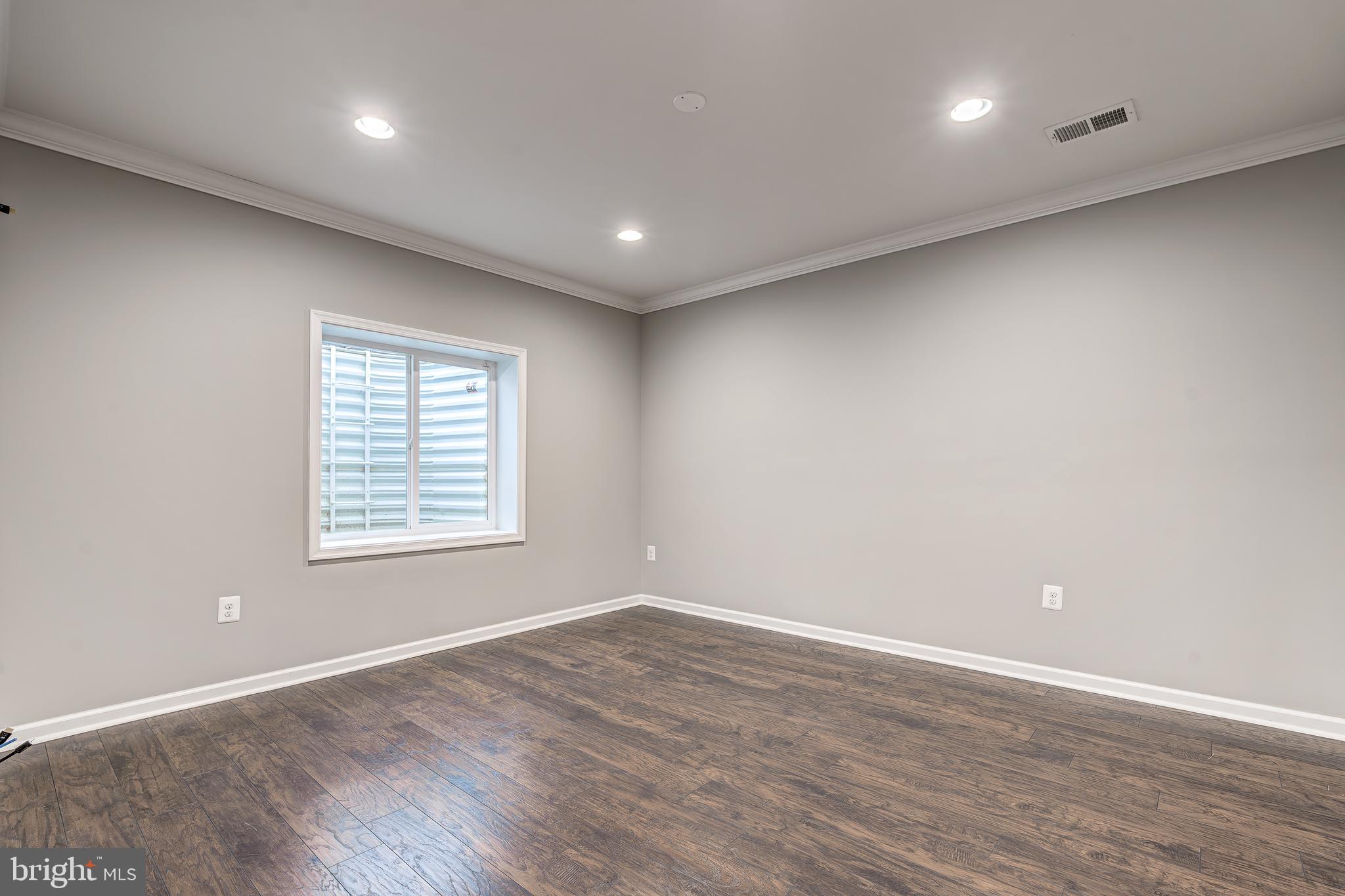 BRAMBLETON - Residential