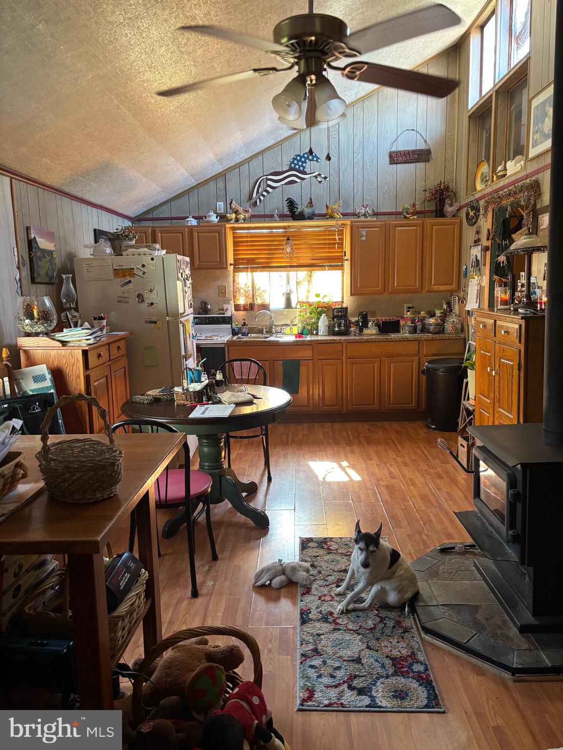 HEDGESVILLE - Residential