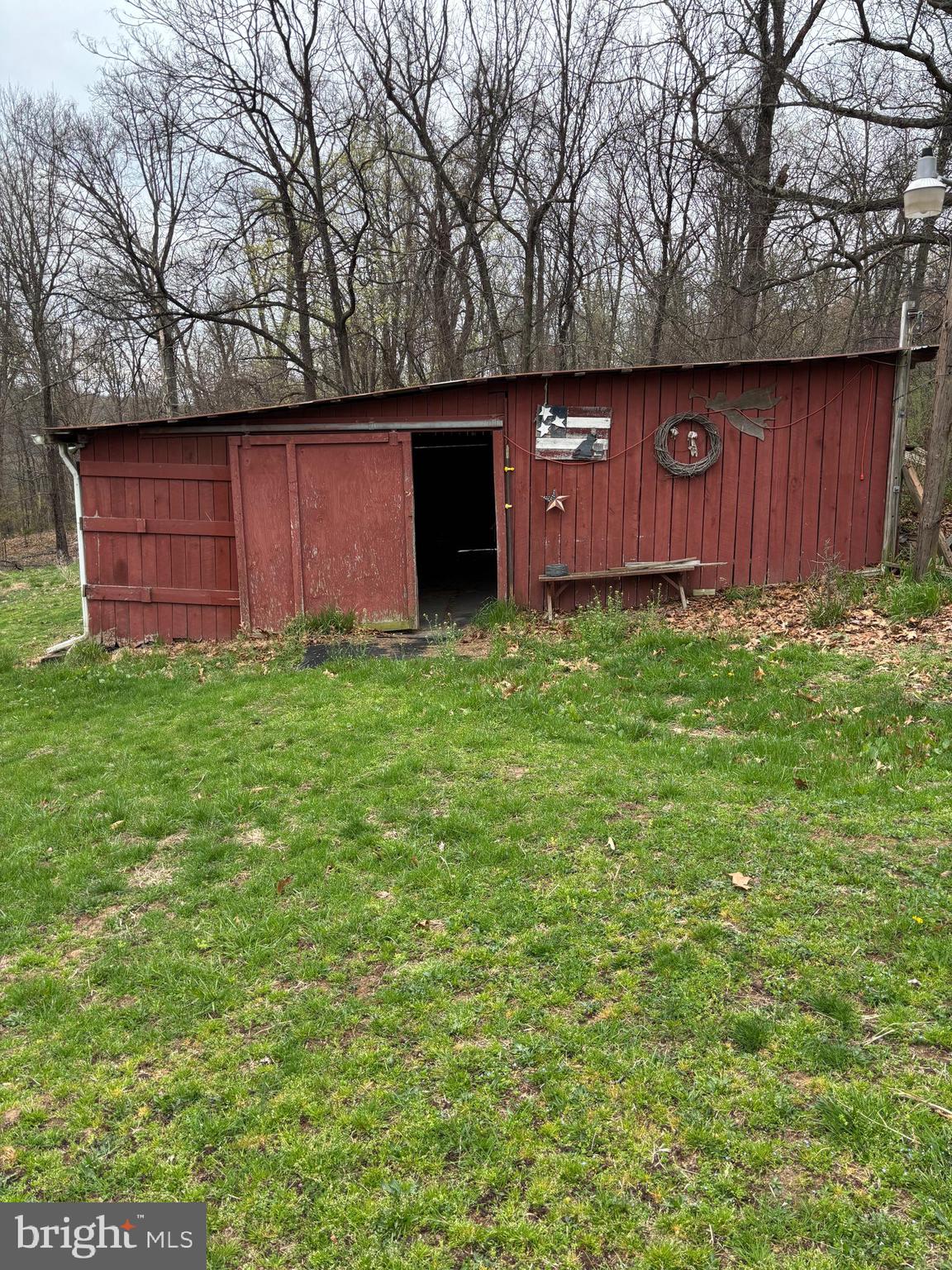 HEDGESVILLE - Residential