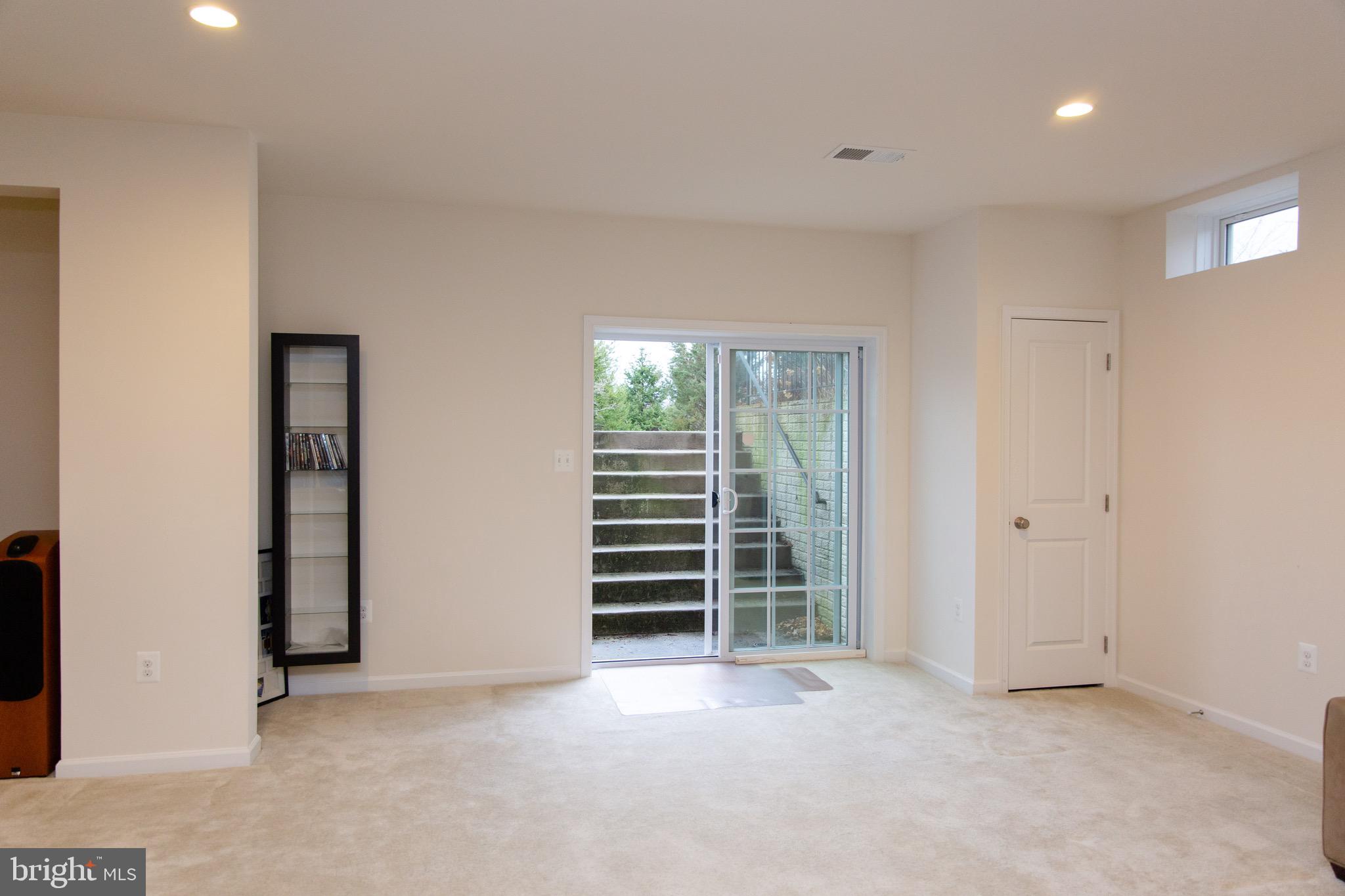 LENAH MILL - Residential