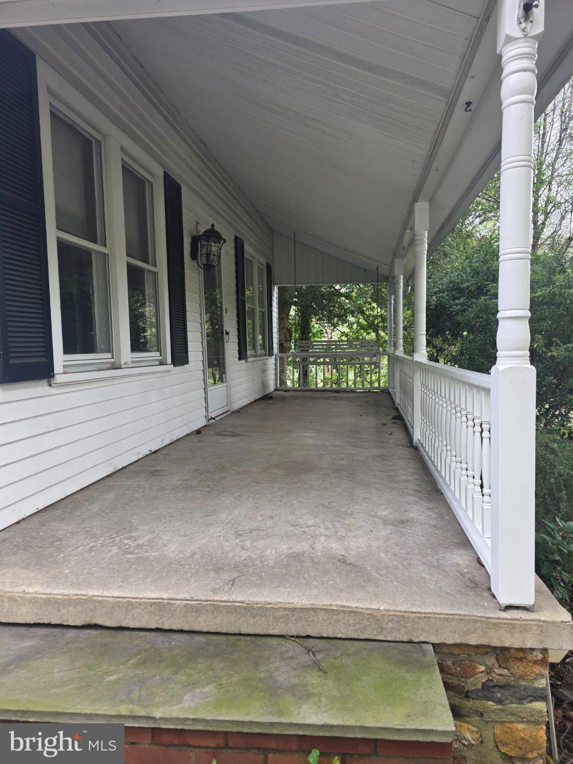 1758 BRACKENVILLE ROAD