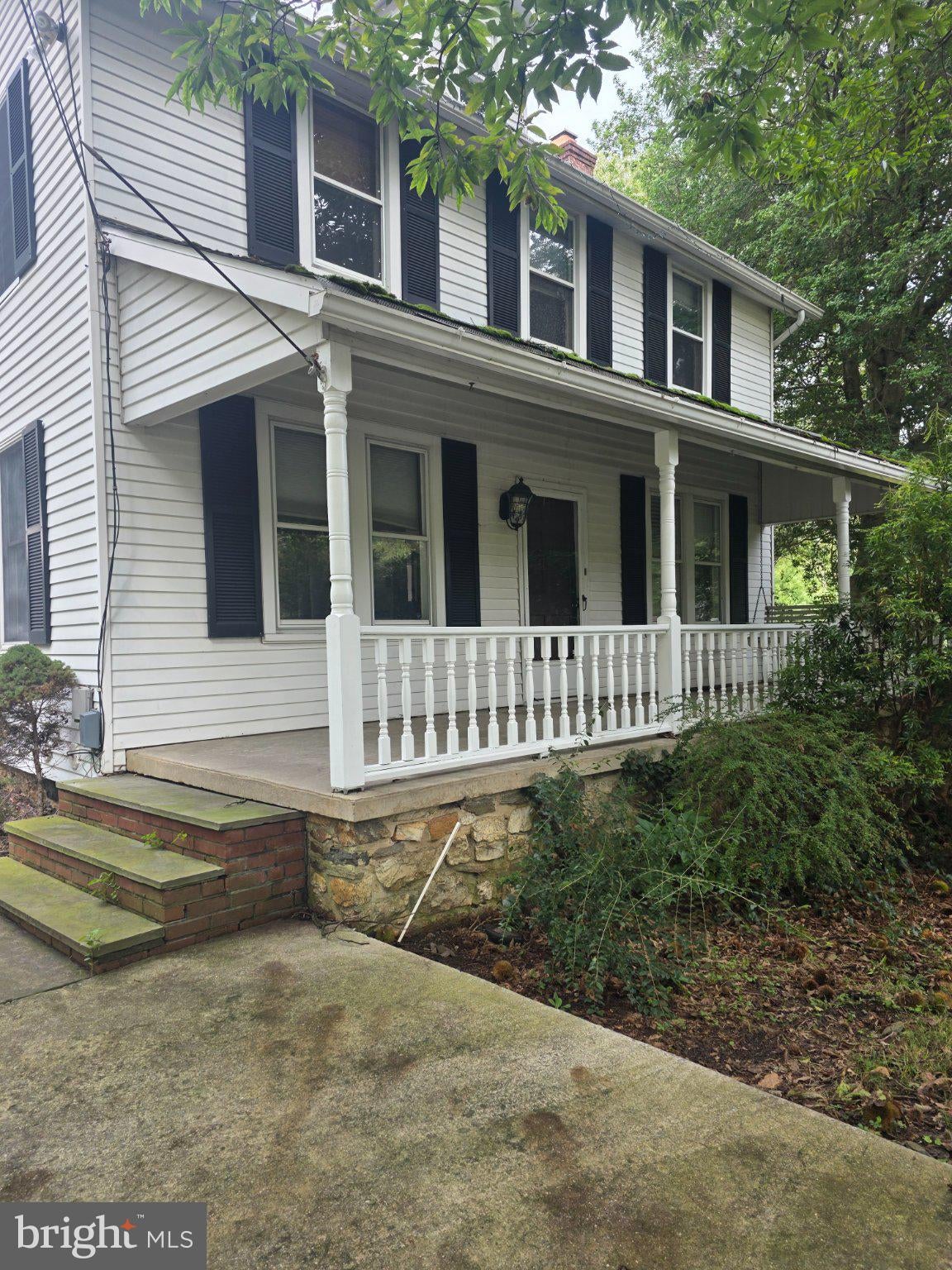 1758 BRACKENVILLE ROAD