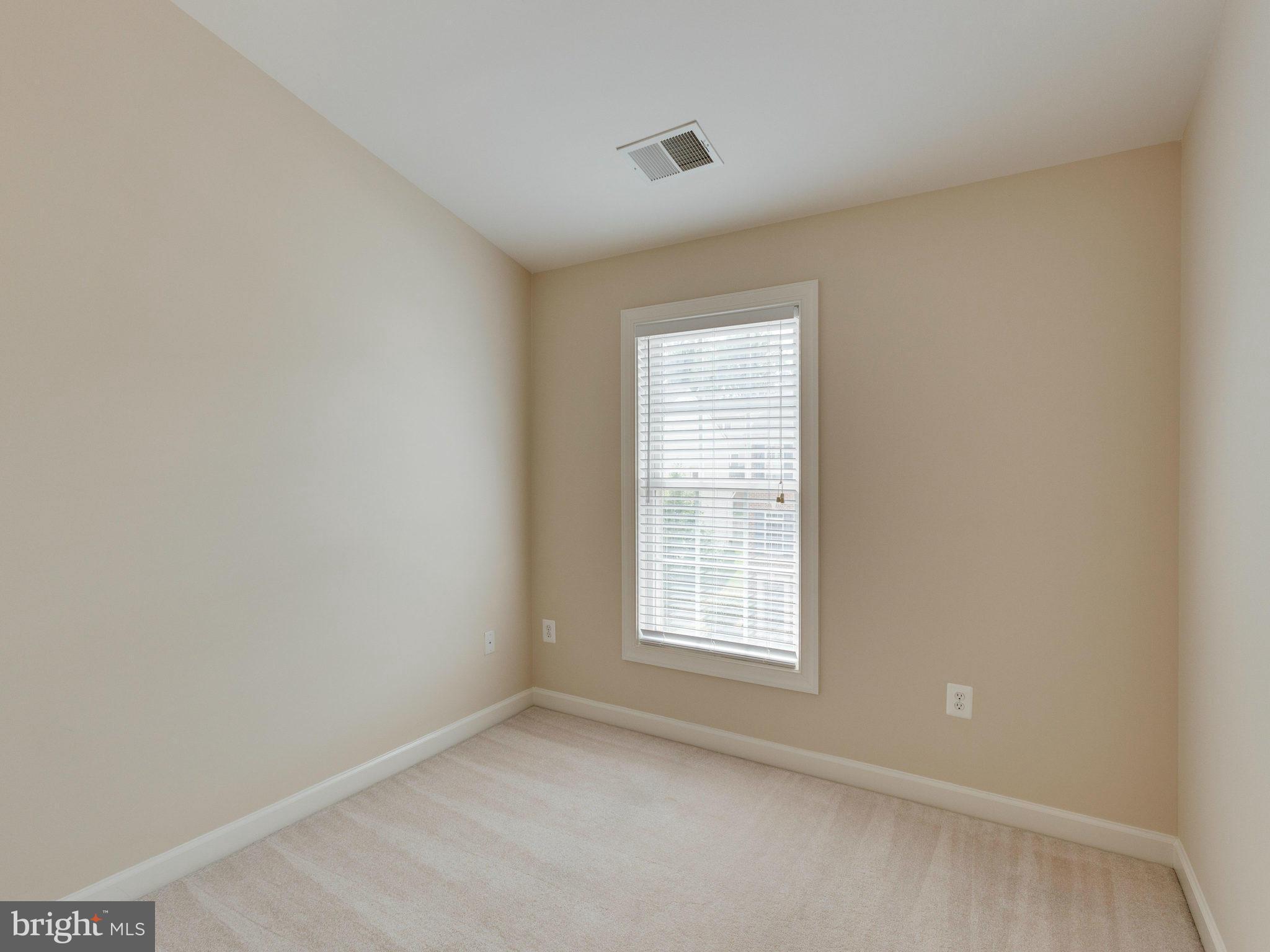 FAIRCREST - Residential Lease