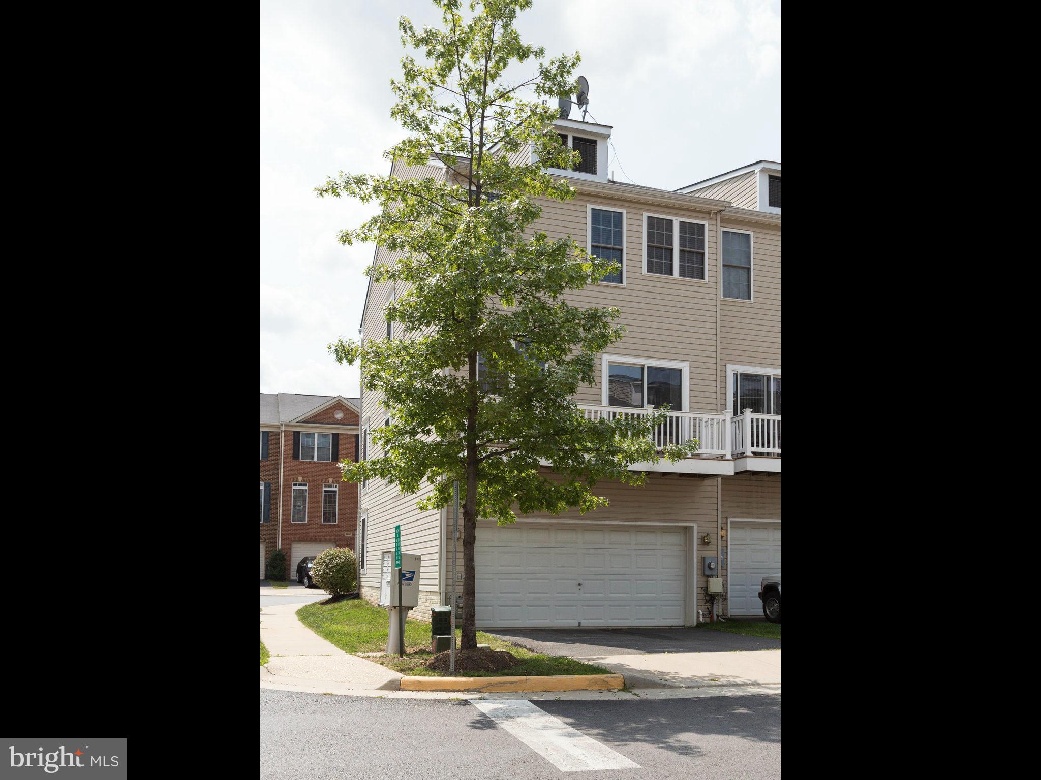 FAIRCREST - Residential Lease