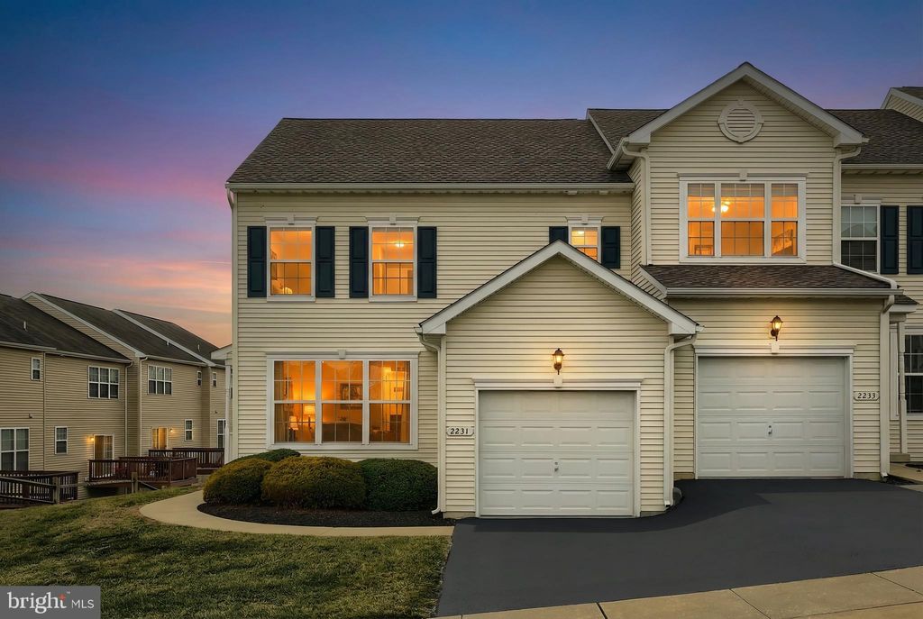 Photo of 2231 Live Oak Lane #2231, YORK, PA 17406 (MLS # PAYK2096412)