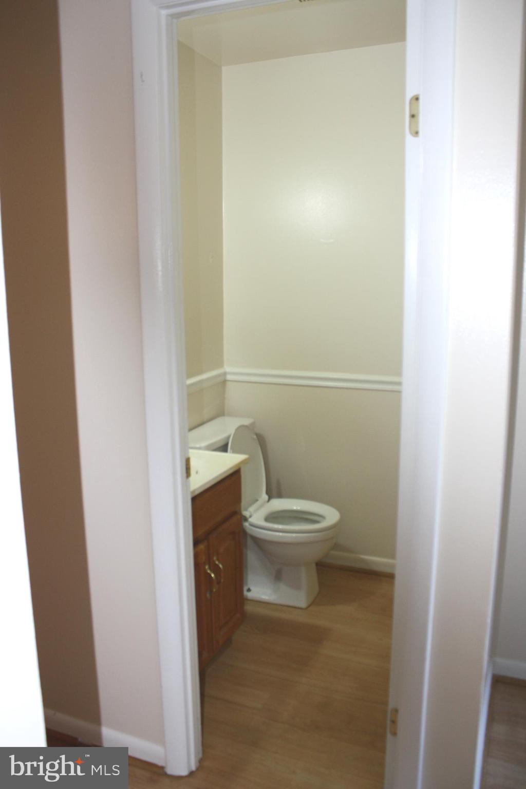 SOUTHGATE WOODS TOWNHOUSES - Residential Lease