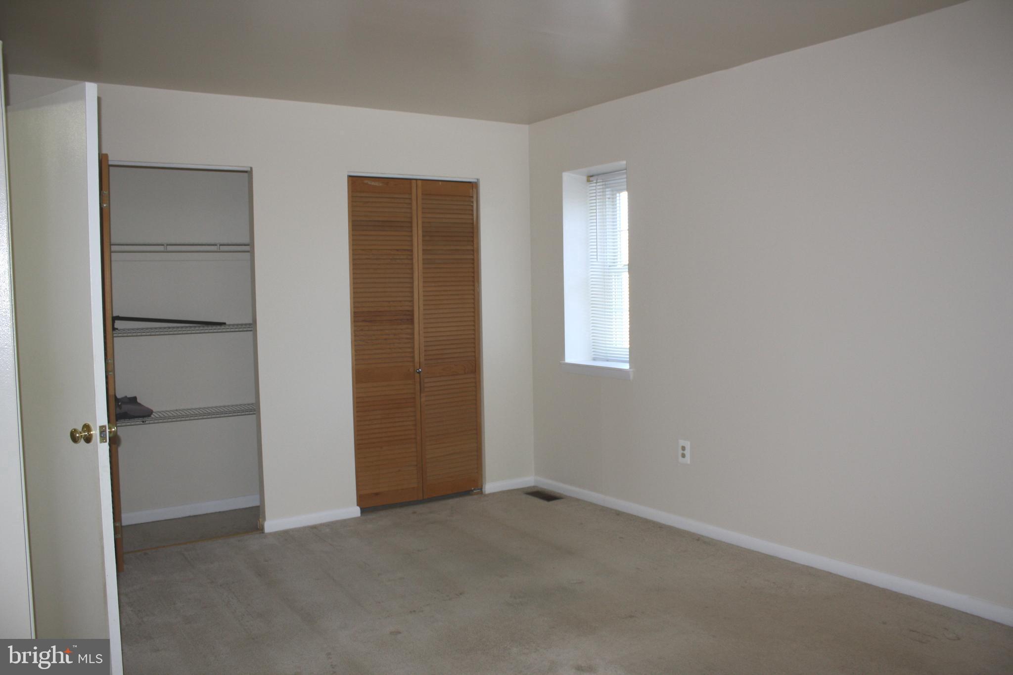 SOUTHGATE WOODS TOWNHOUSES - Residential Lease