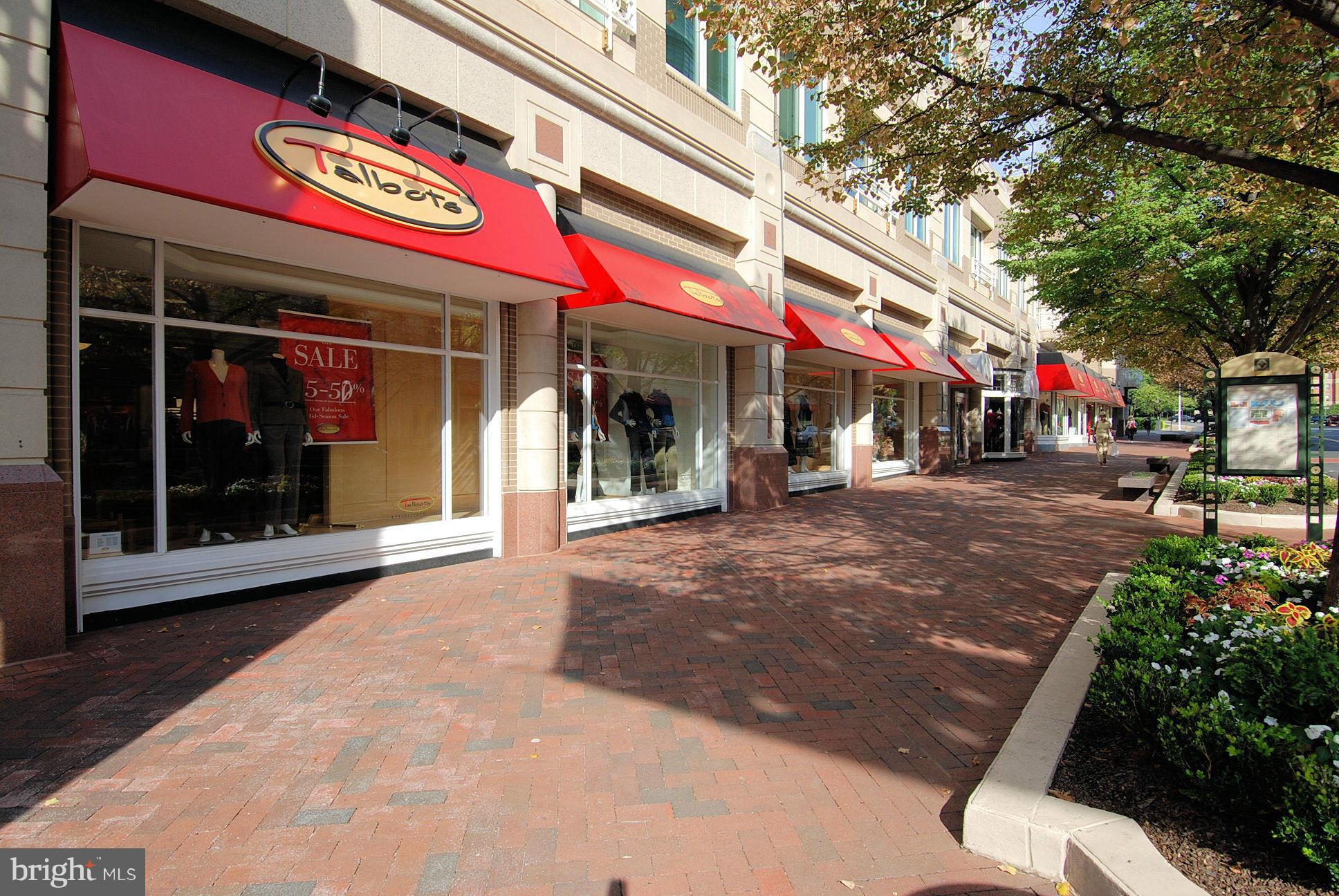 DEEPWOOD - Residential Lease